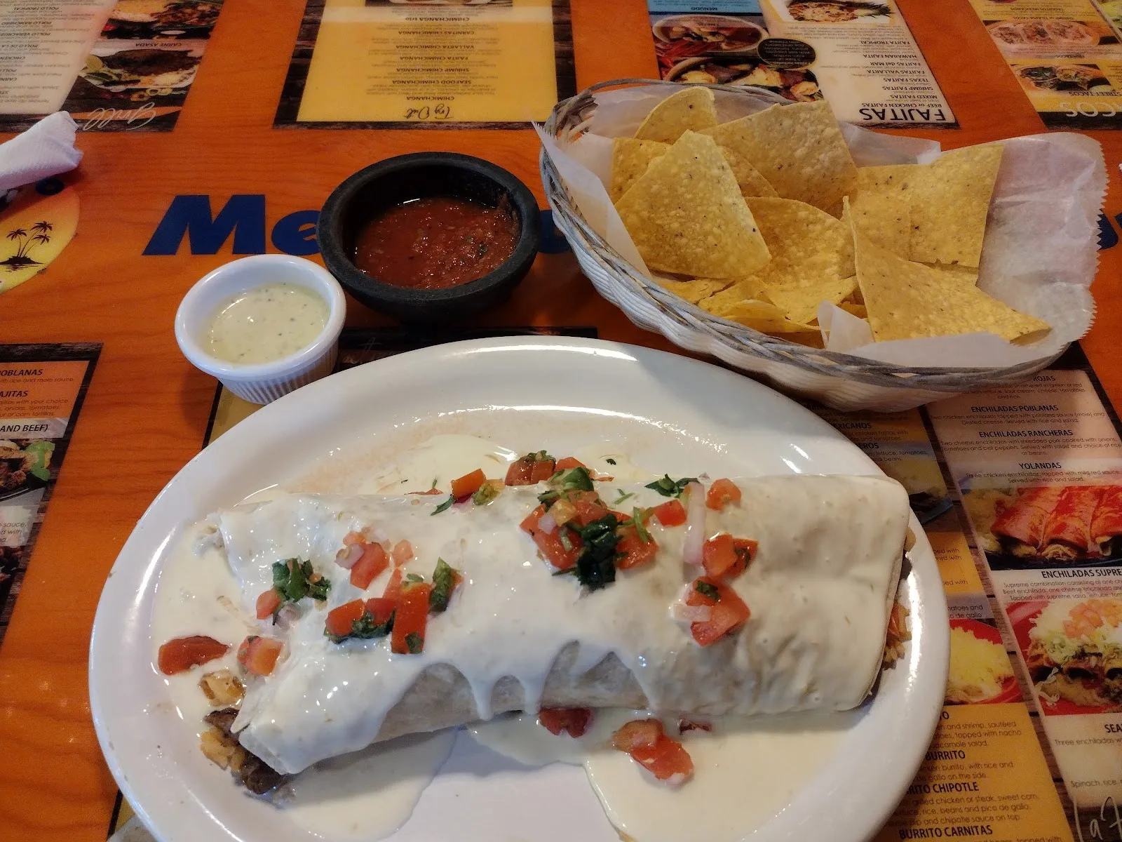 El Loro Mexican Restaurant - Image 4