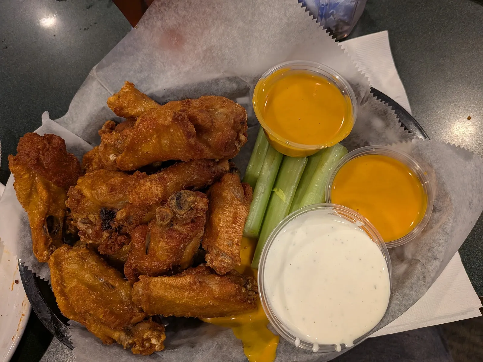 Tony K's Bar & Grille - Image 3