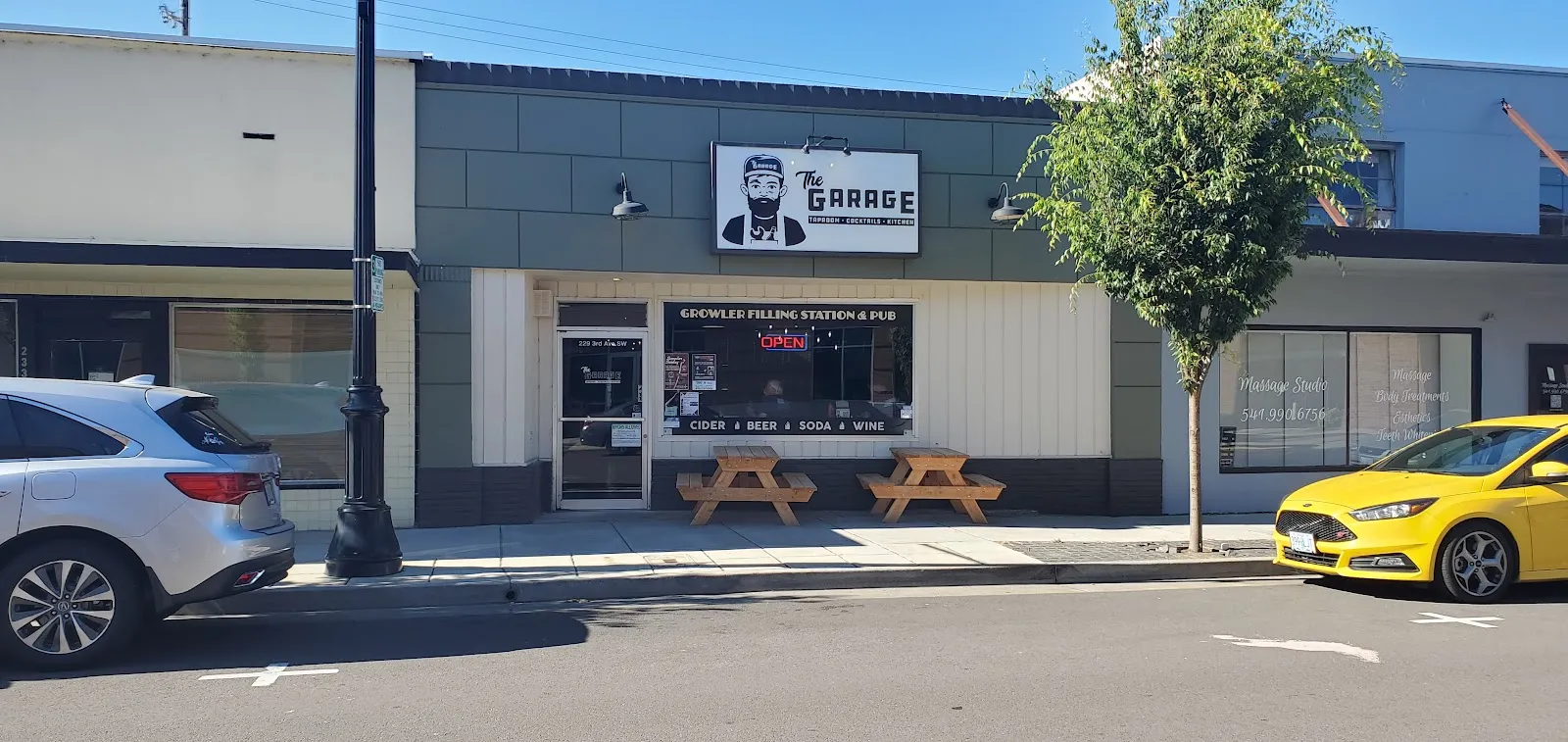 The Garage - Image 4