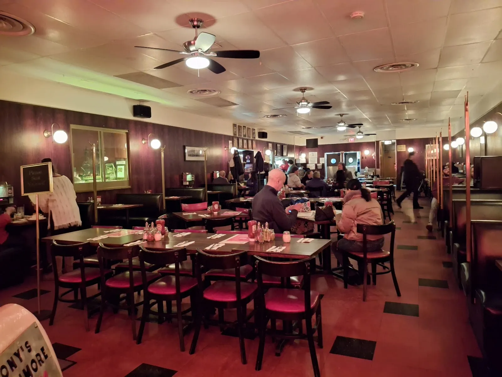 Tony's Baltimore Grill - Image 3