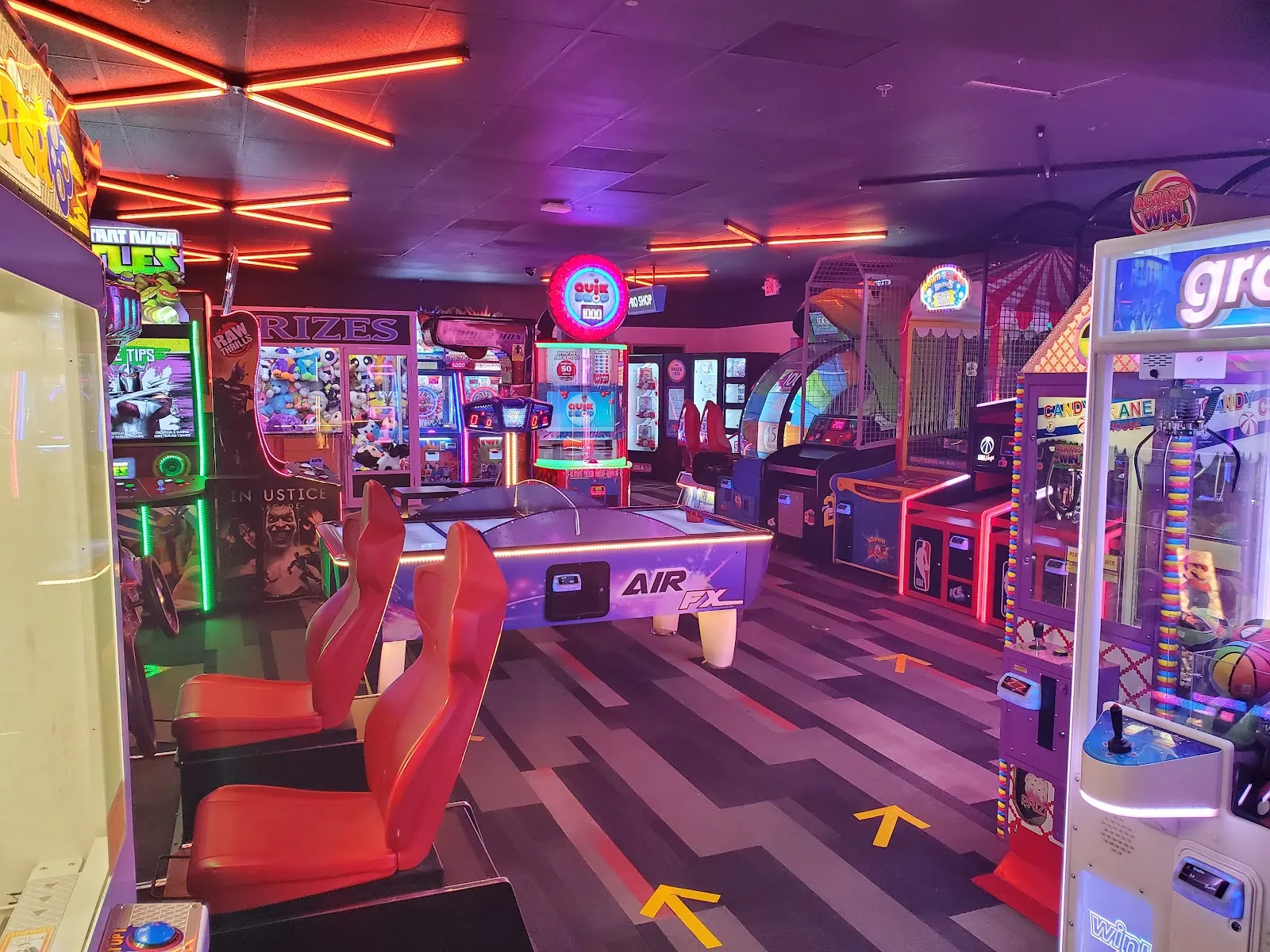 Bowlero Columbia - Image 4
