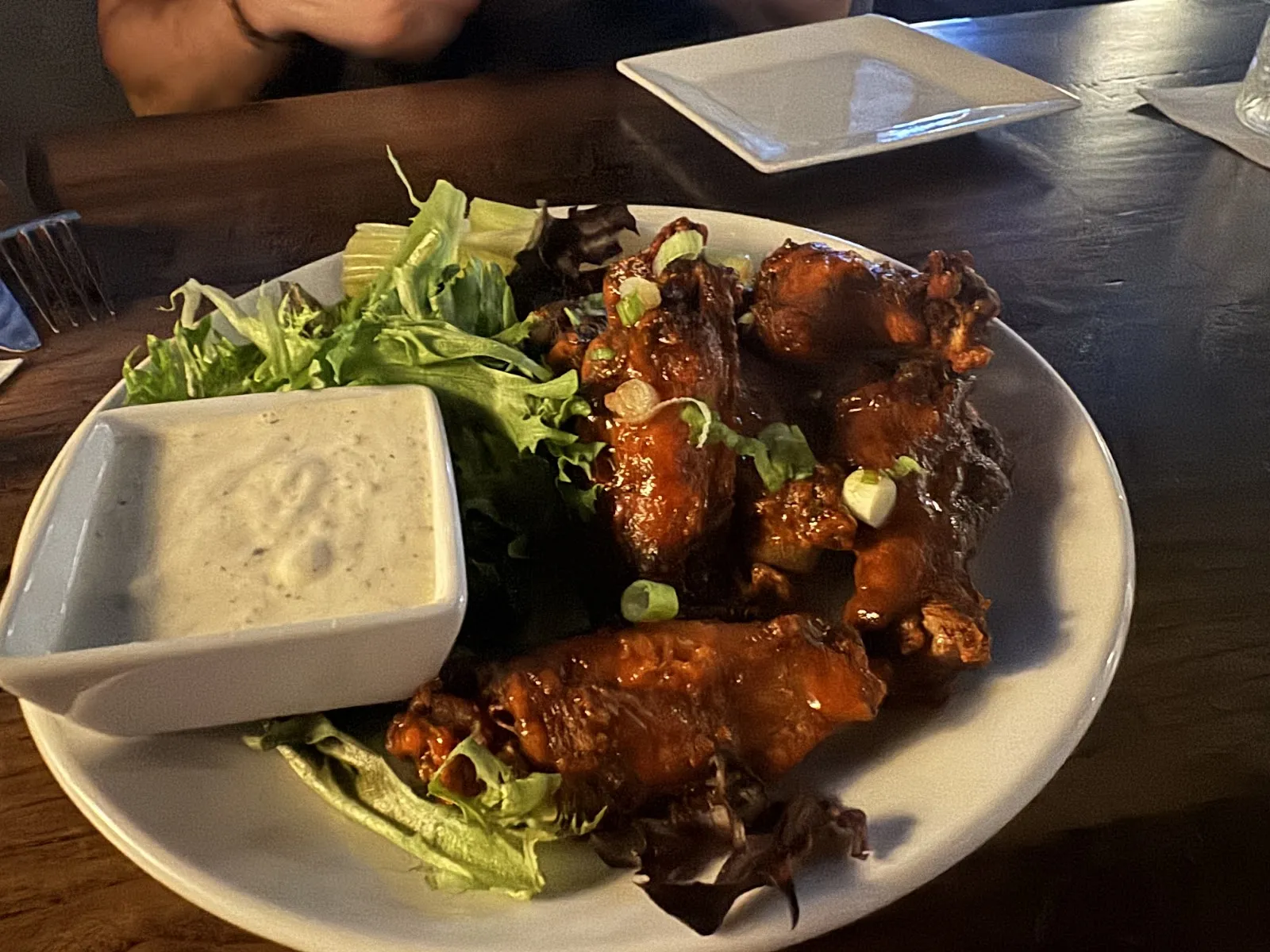 Three Roses Tavern - Image 3