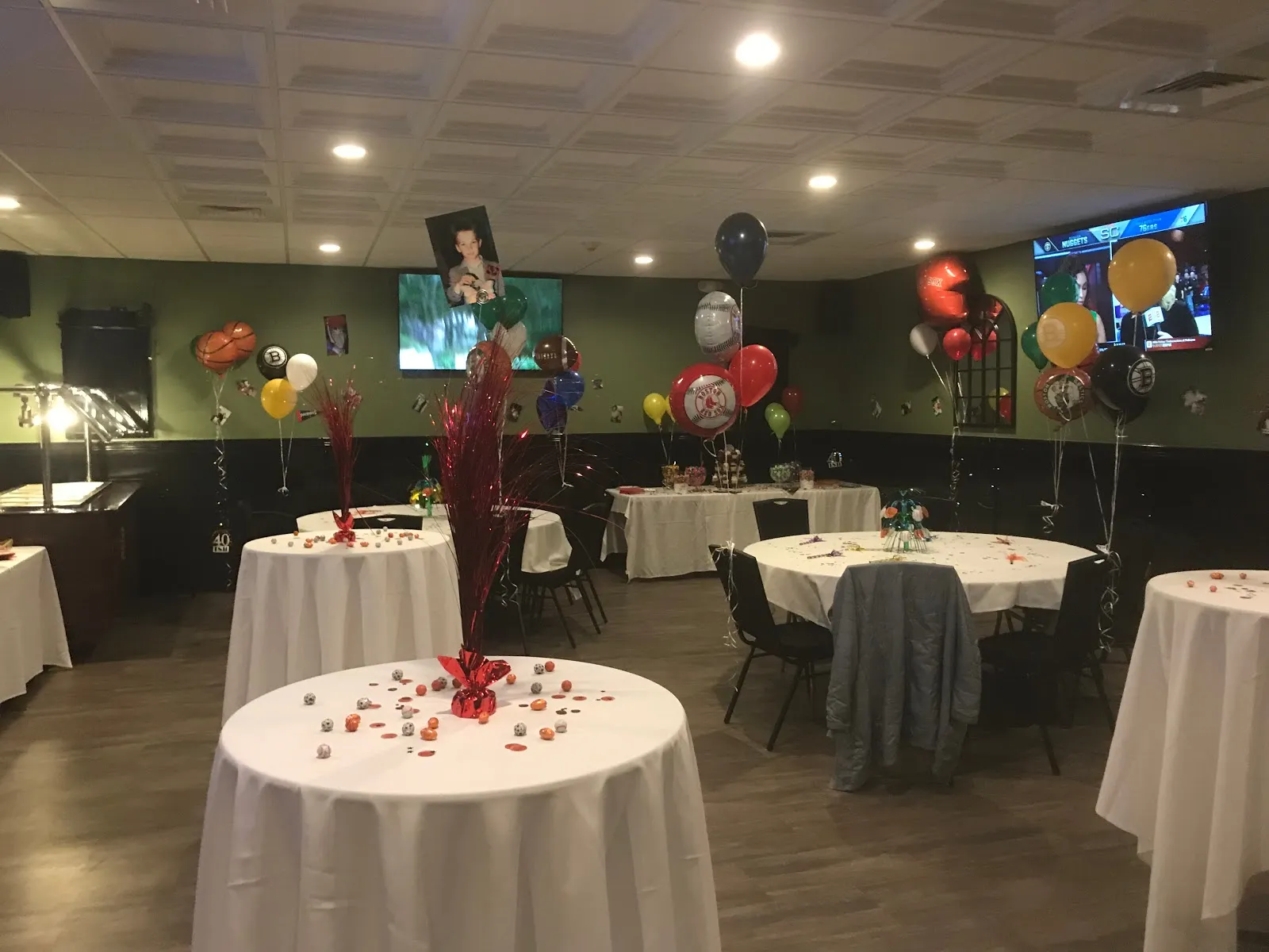 Donohue's Bar and Grill - Image 3
