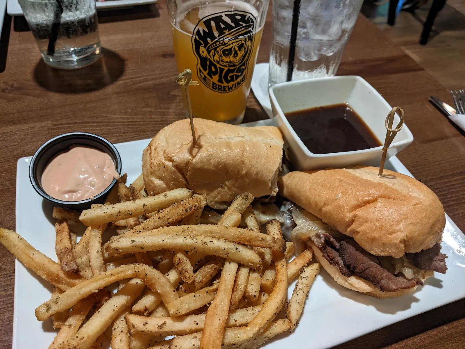 D. Michael B's Resort Bar & Grill logo