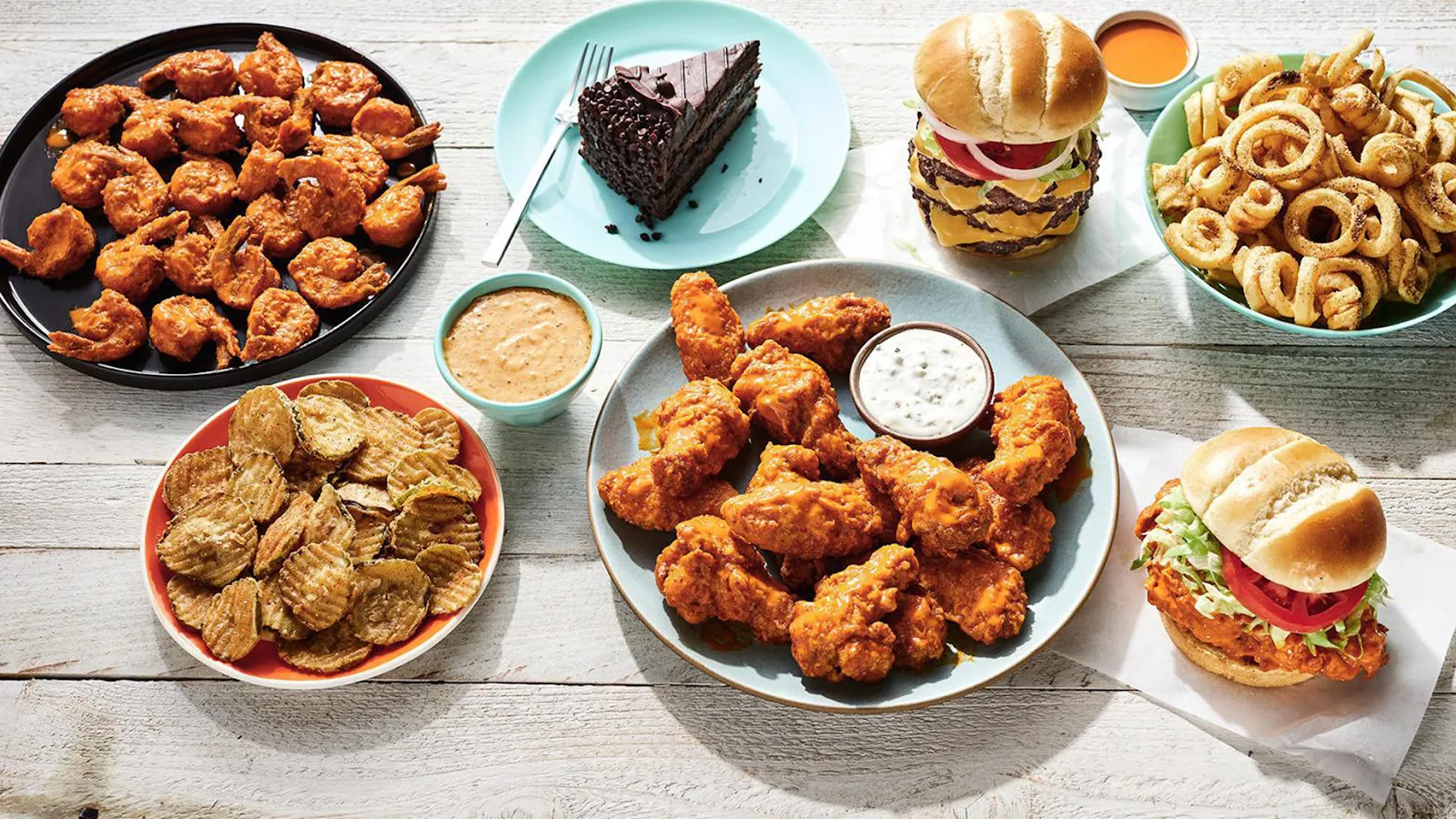 Hooters - Image 4