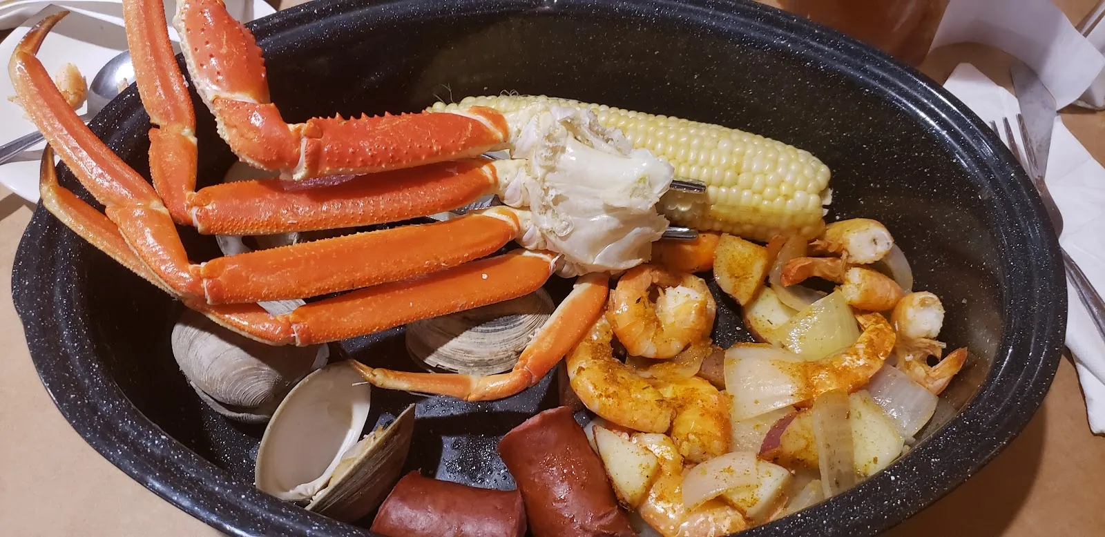 Skipjacks Crab House - Image 4