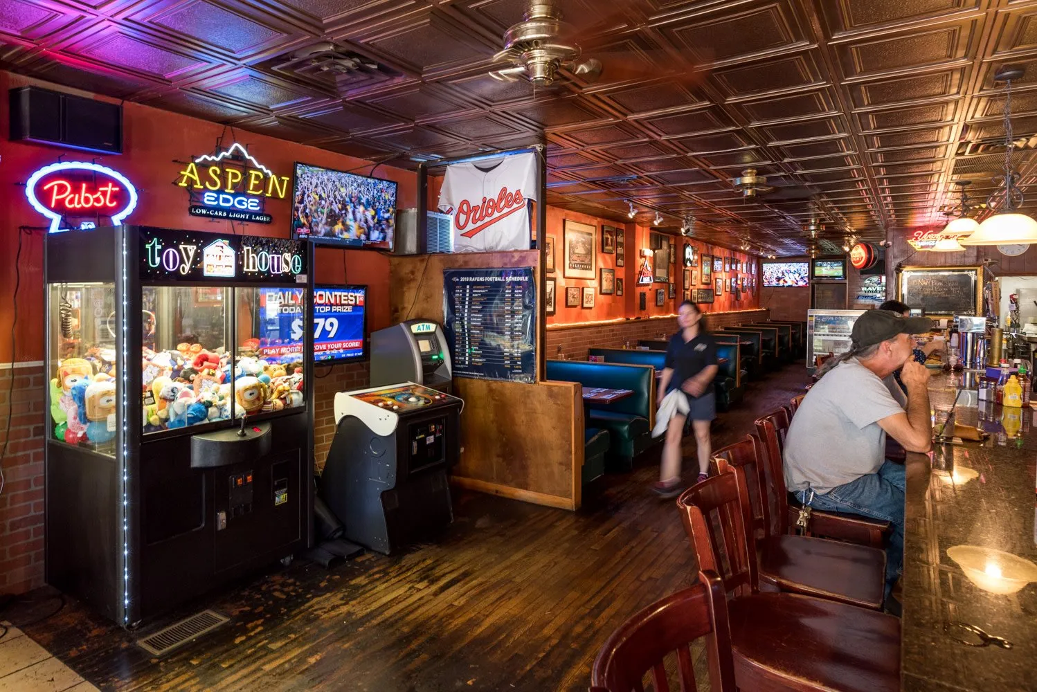 Charles Village Pub - Image 3
