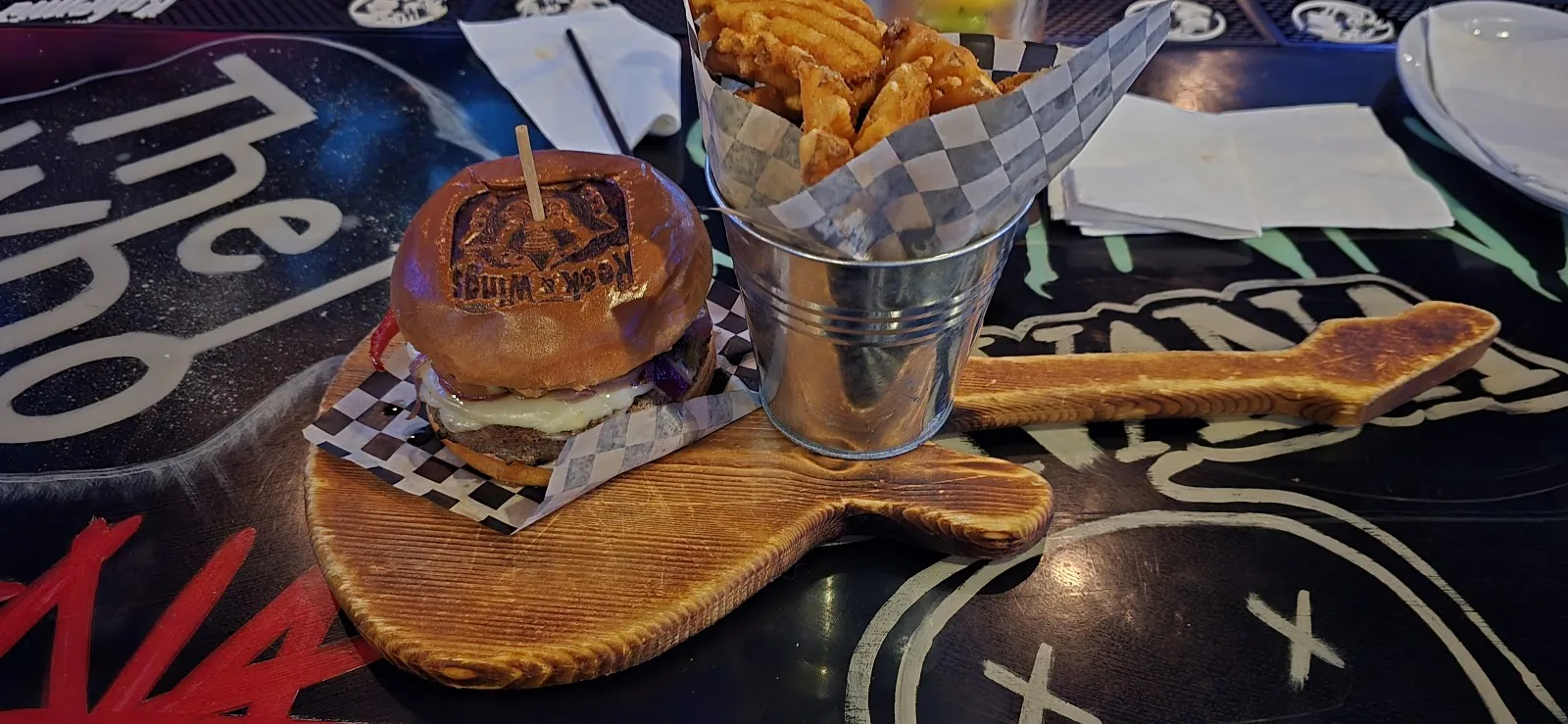 Rock & Wings - Image 4