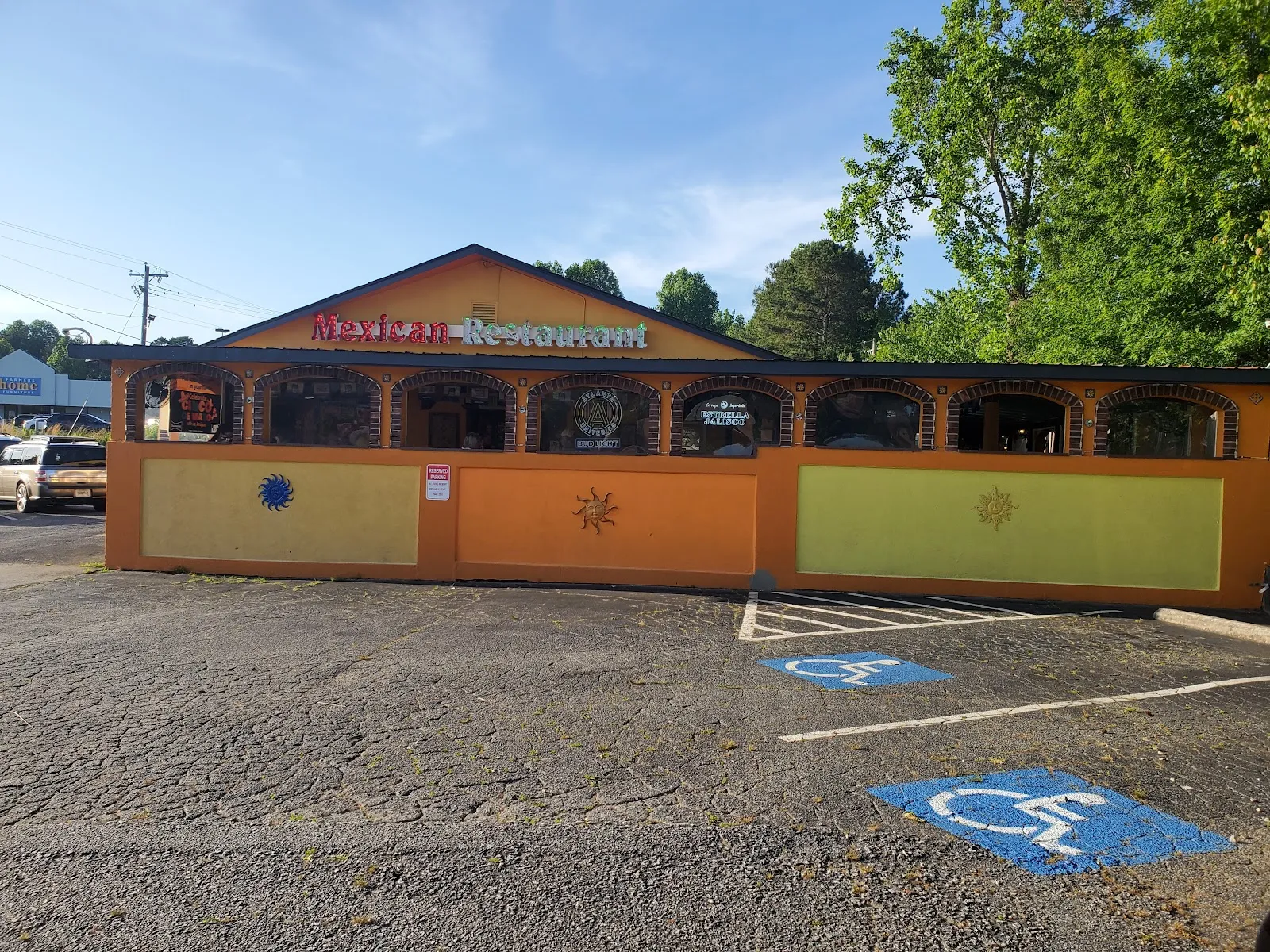 Monterrey Mexican Restaurant logo