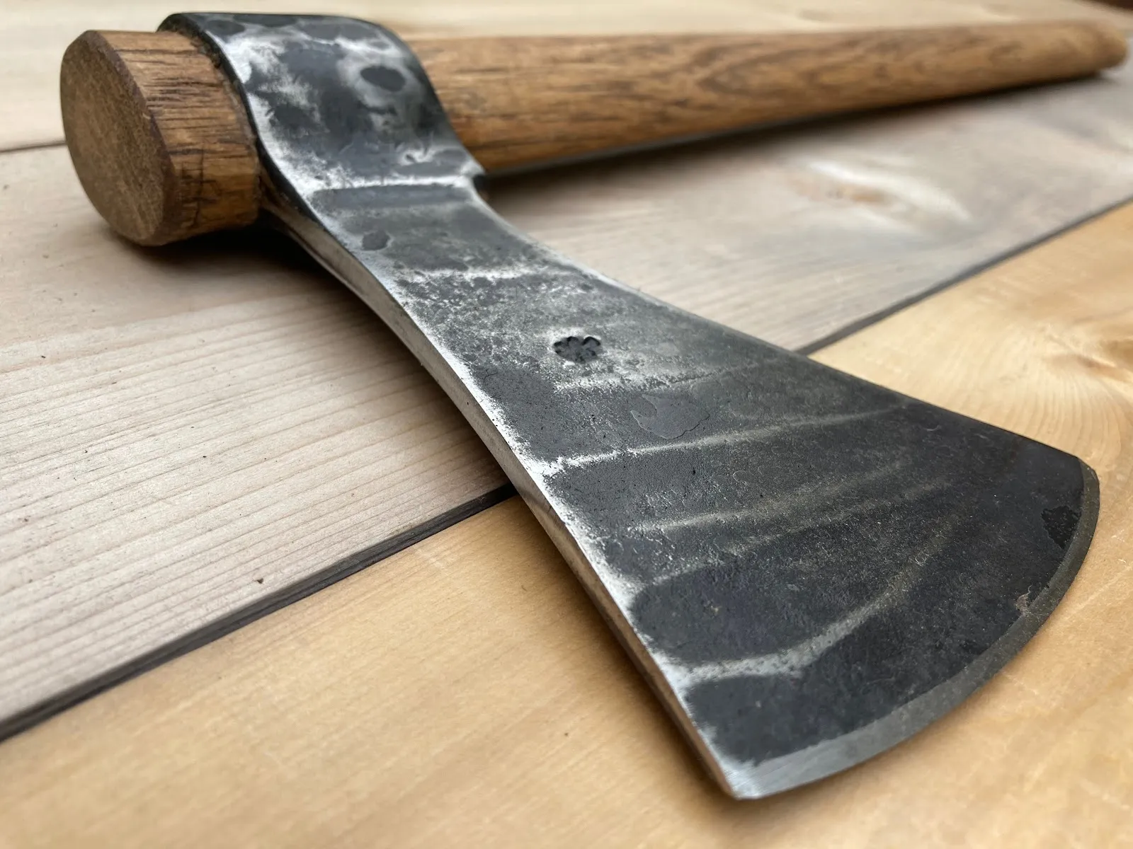 The Tomahawk Throwing Range & Blade Shop, LLC logo