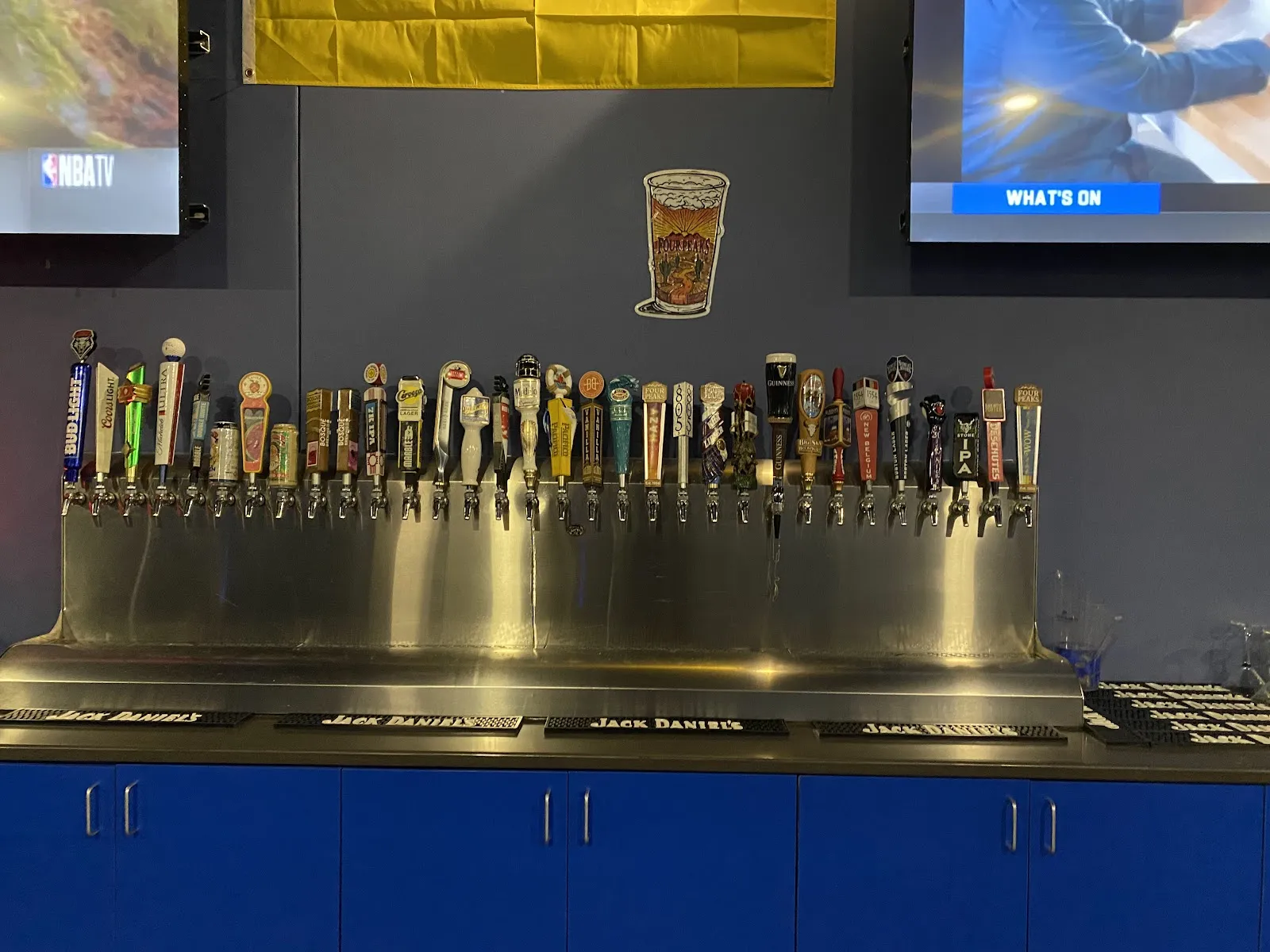 Draft Day Sports Bar at Revel logo