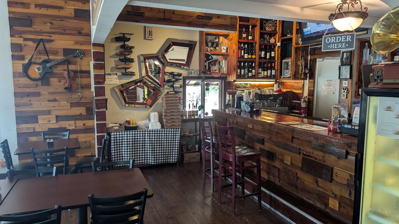 Balkan Cafe & Grill - Image 2
