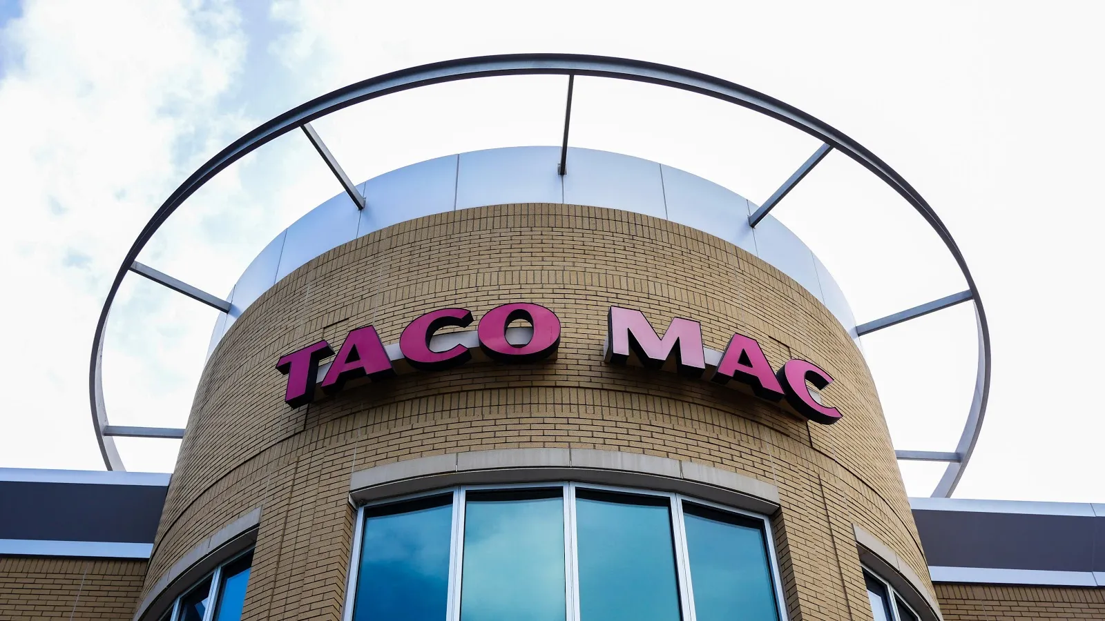 Taco Mac Kennesaw - Image 3