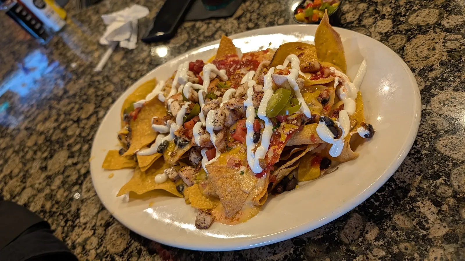 Hudson Grille Sandy Springs - Image 2