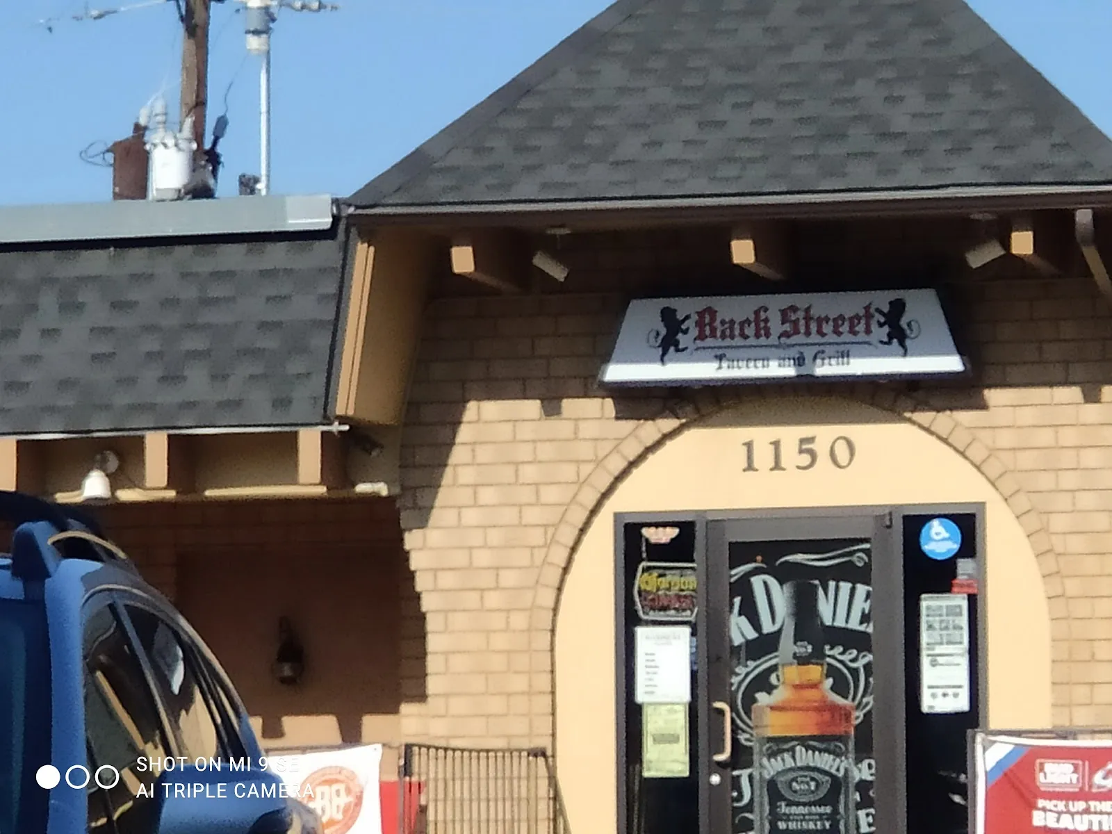 Backstreet Tavern and Grill - Image 3