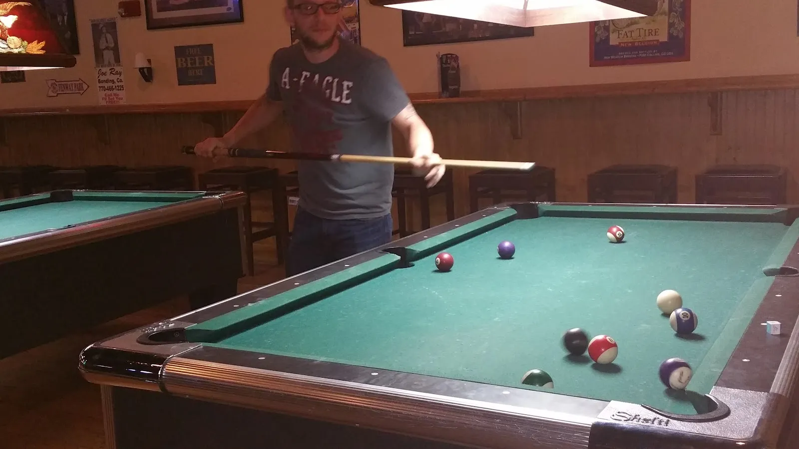Bruceys Sports Bar logo