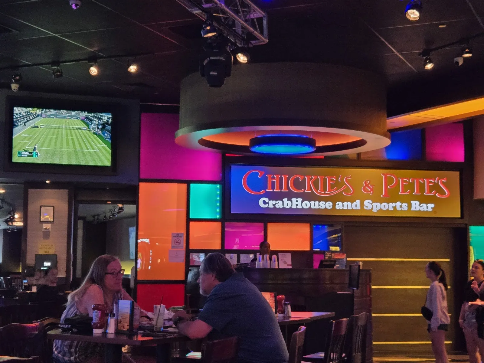 Chickie's & Pete's logo