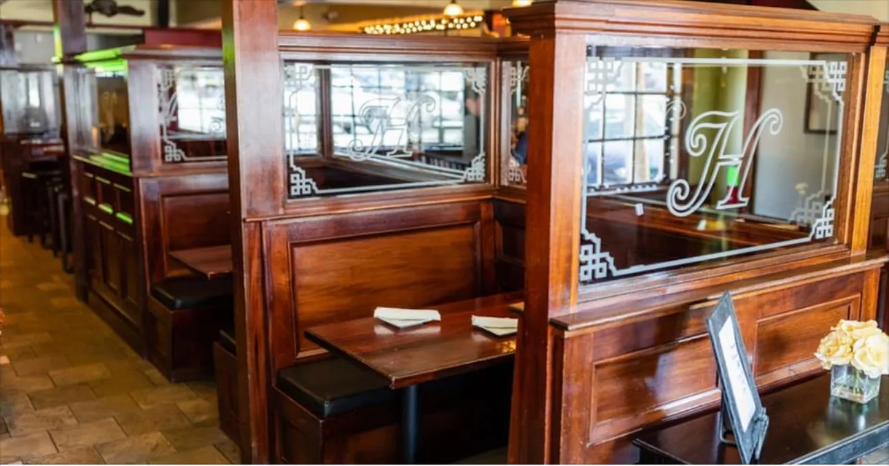Harrington's Pub - Image 3
