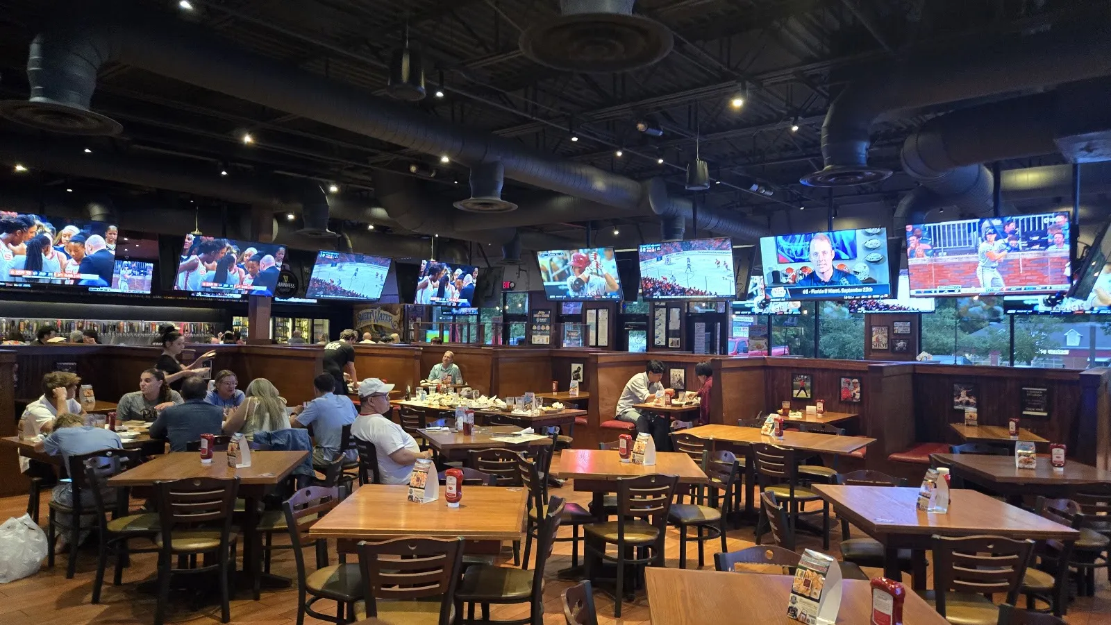 Taco Mac Duluth