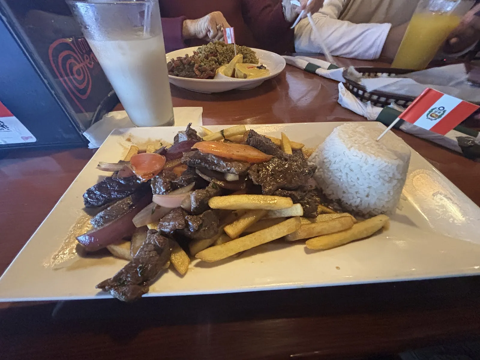 Contigo Peru Restaurant & Sports Bar Grill - Image 4