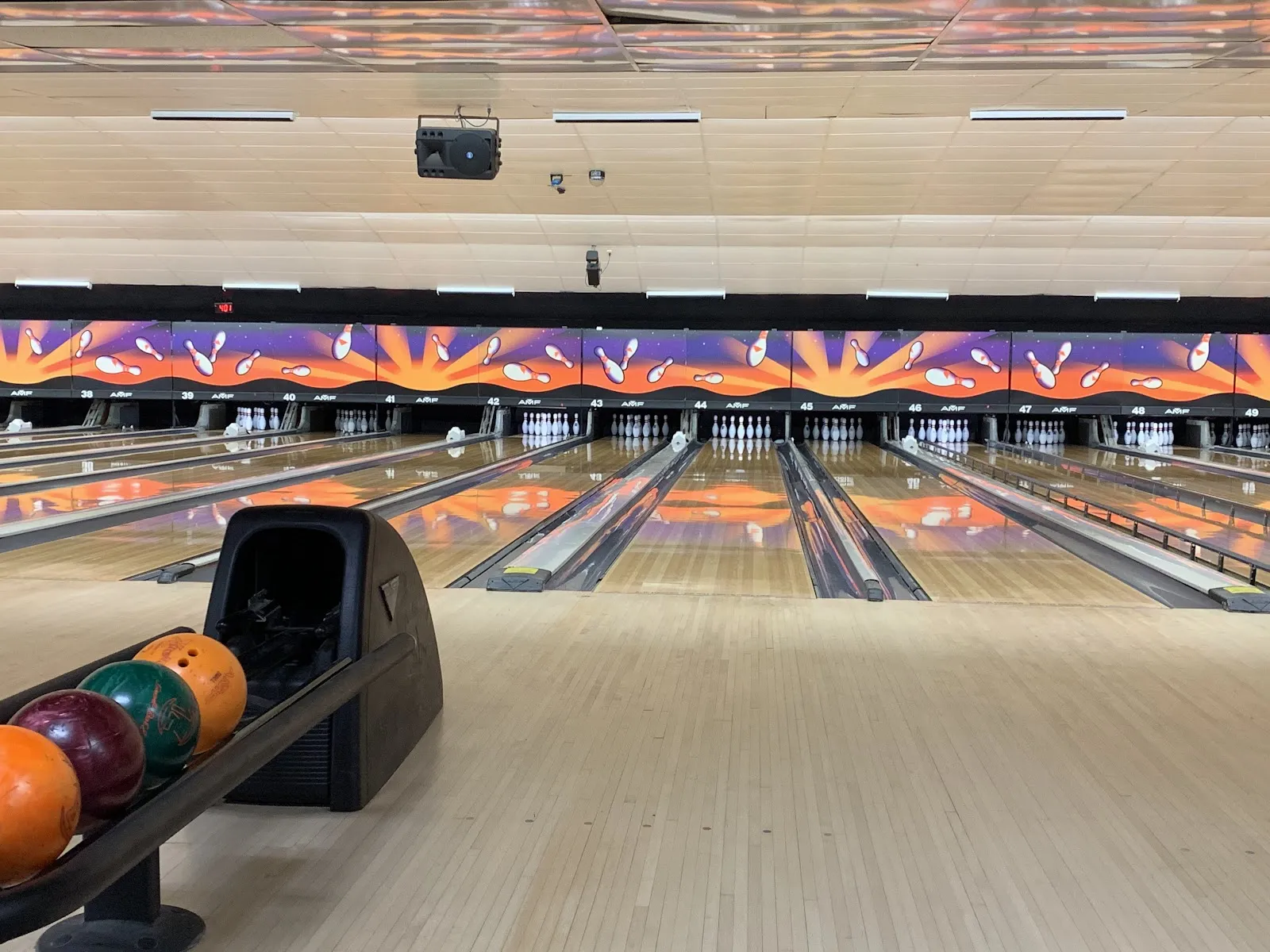 AMF Mt. Lebanon Lanes - Image 3