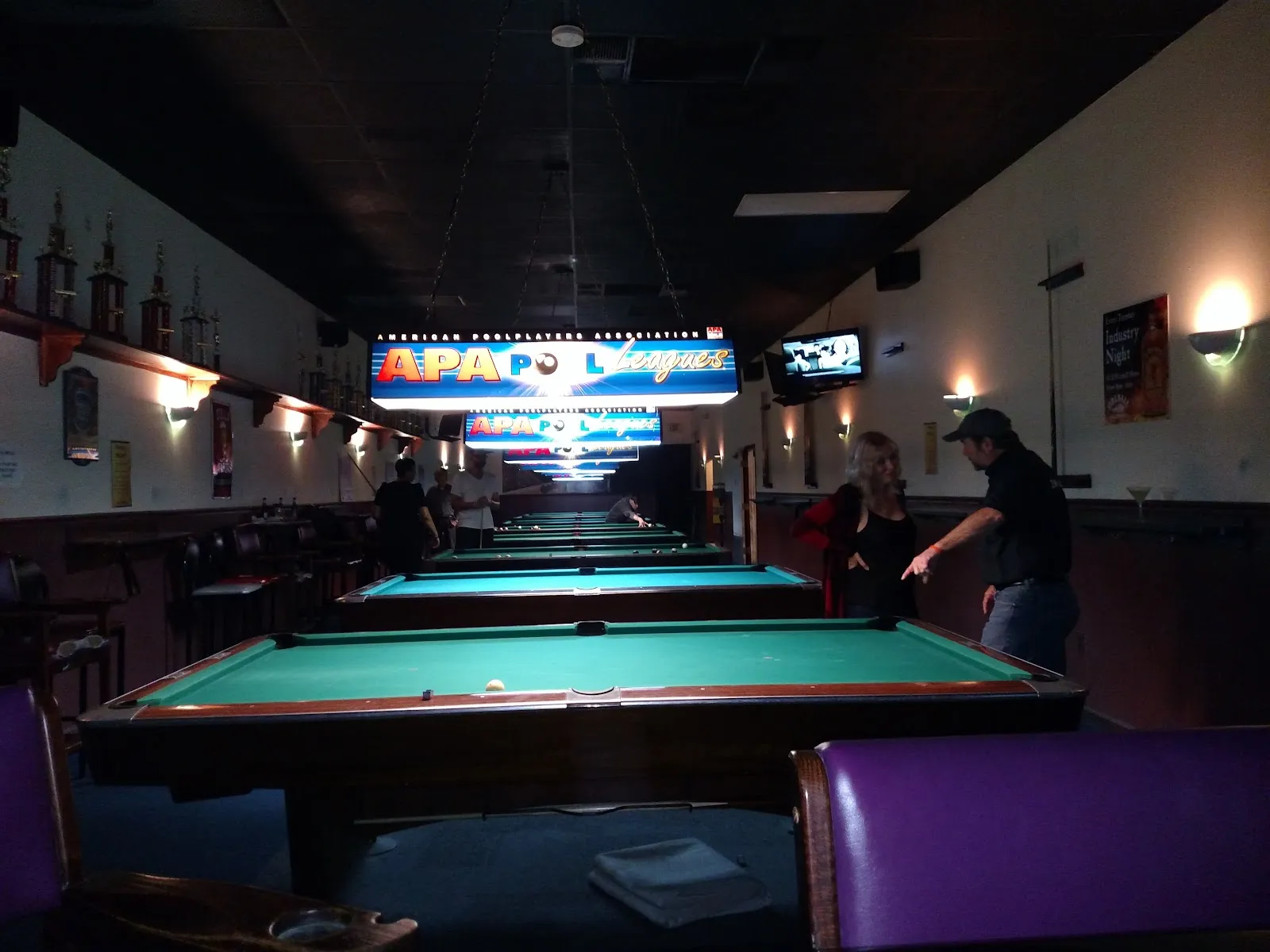 Golden Sports Bar and Grill - Image 3
