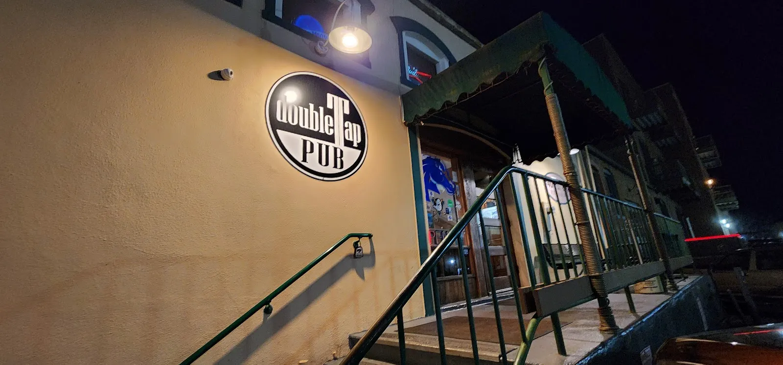 Double Tap Pub - Image 2