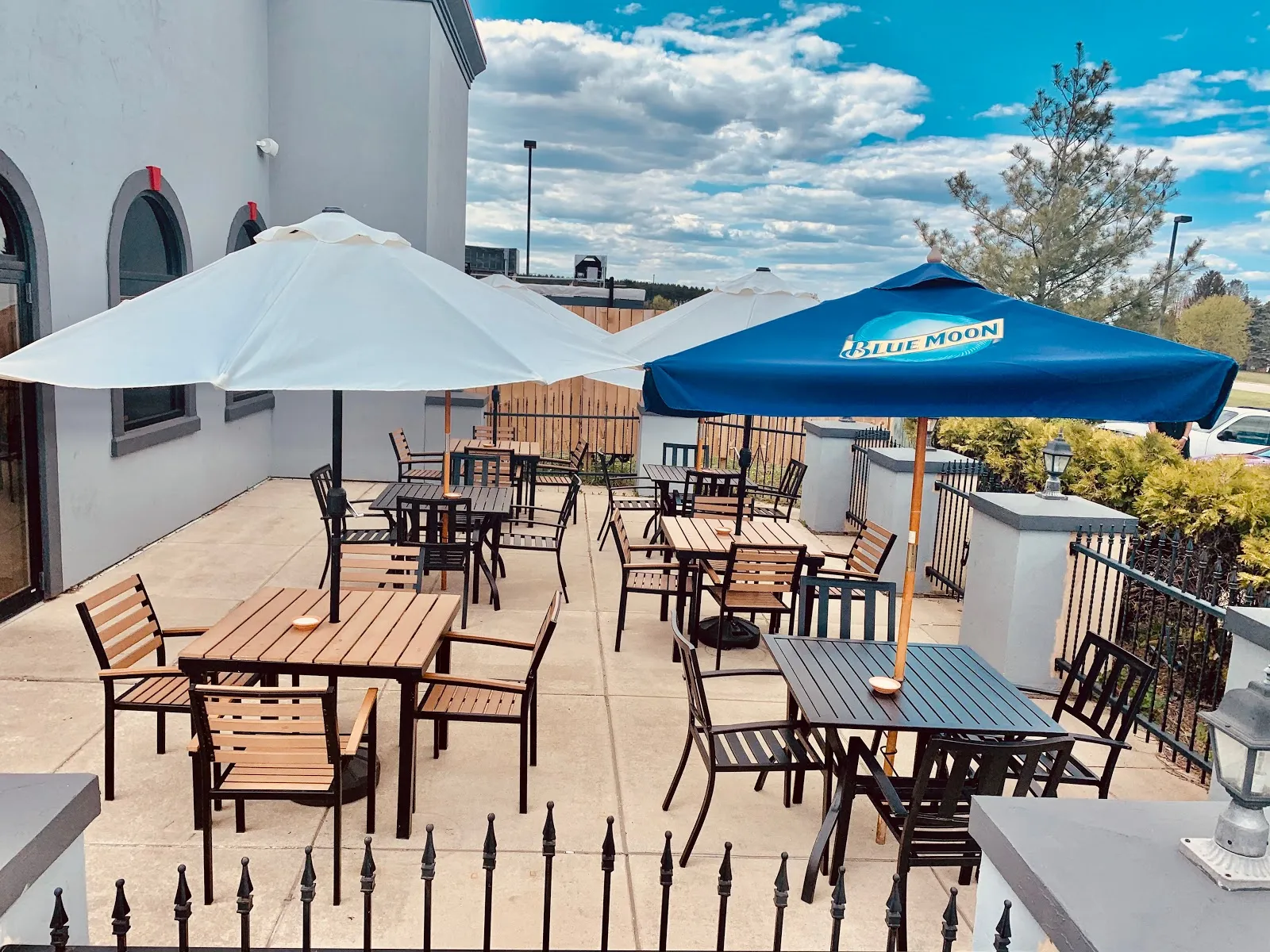 JP's Sports Bar - Image 3