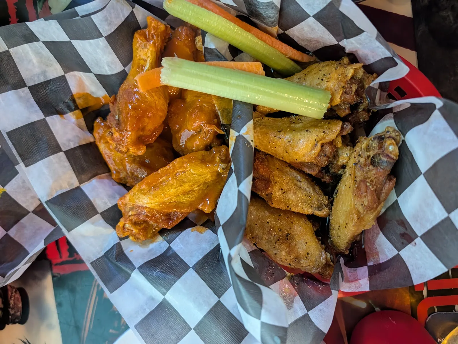 Rock & Wings - Image 3