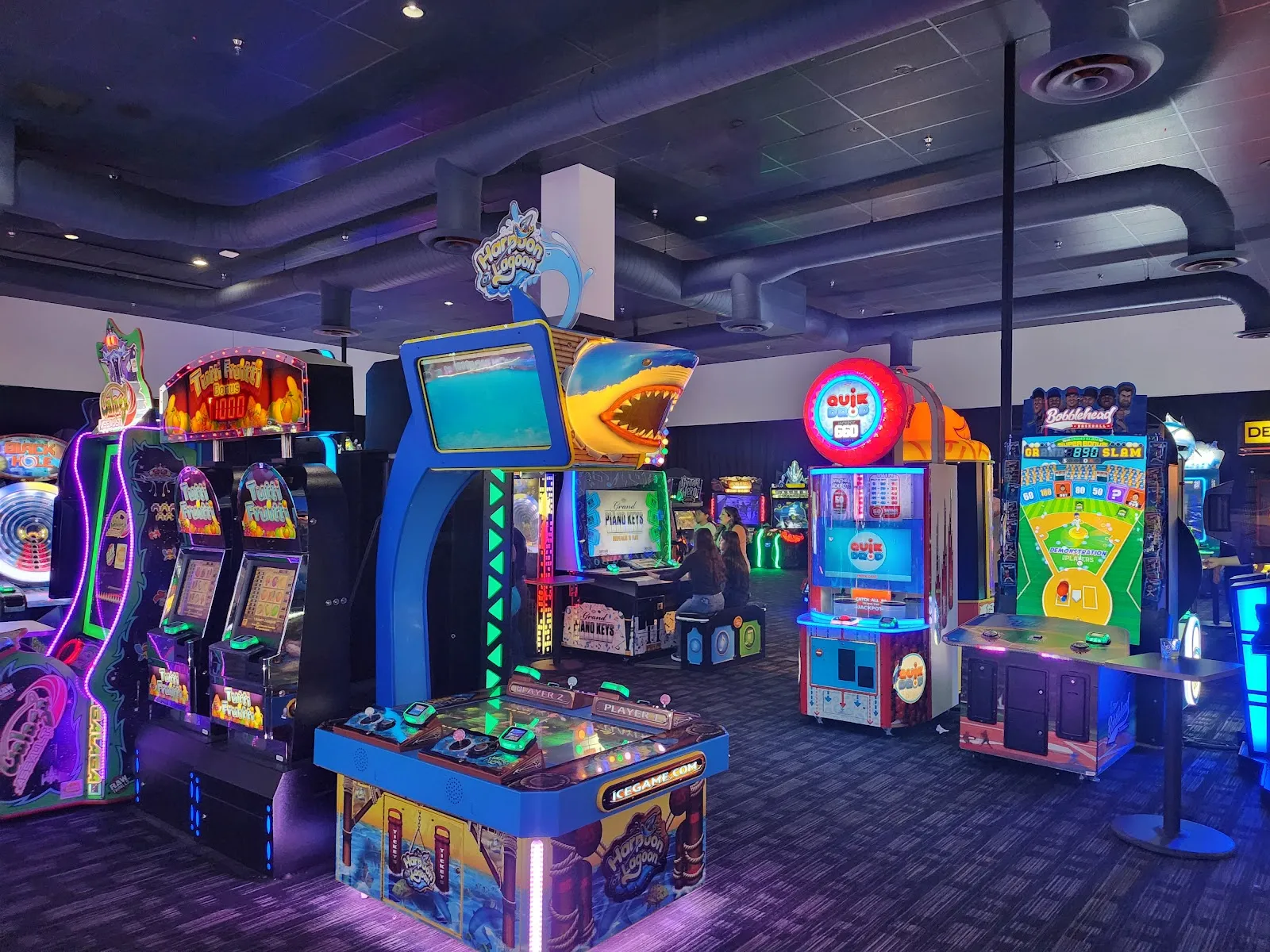 Dave & Buster’s Ontario