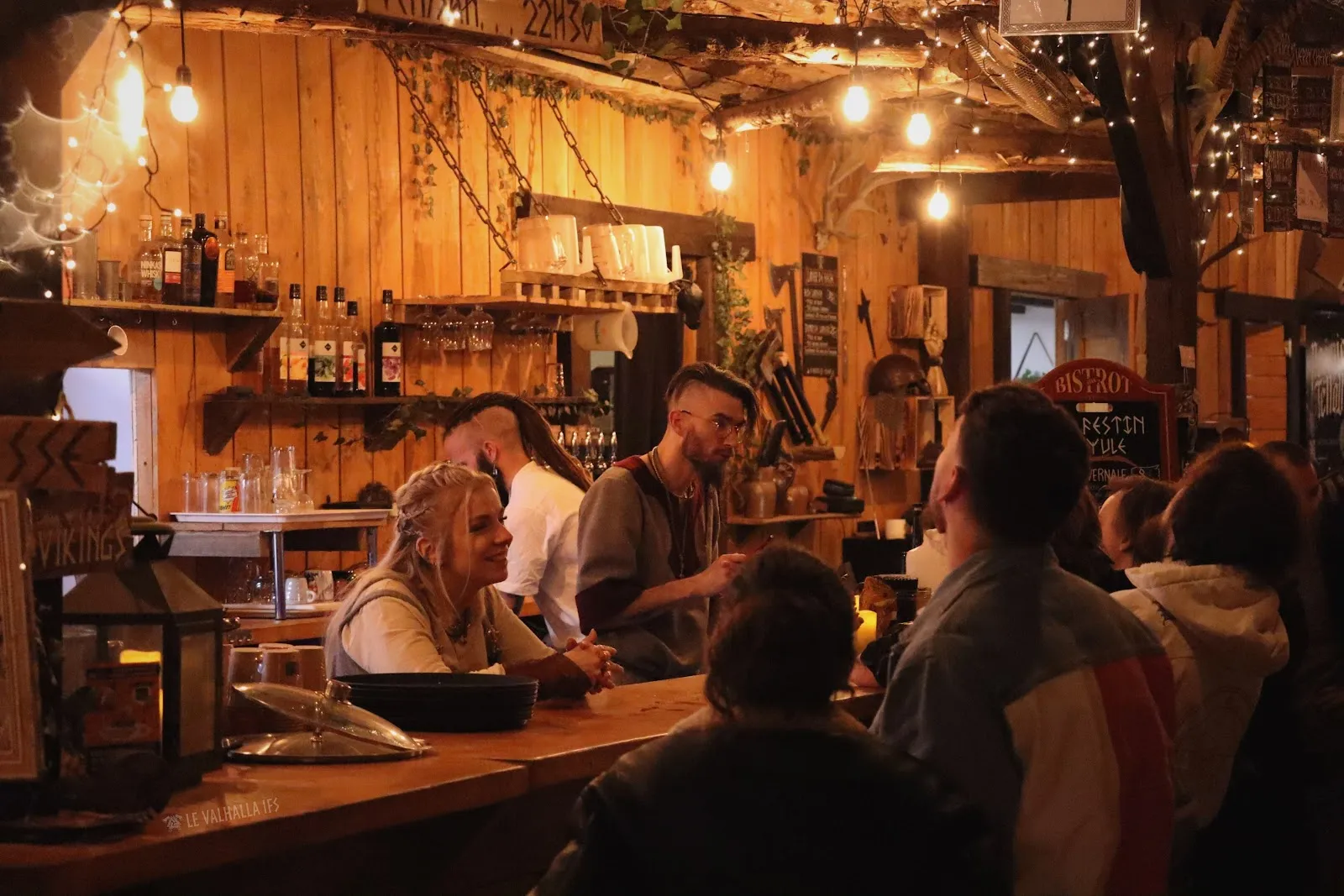 Le Valhalla - Bar - Restaurant - Lancer de hache
