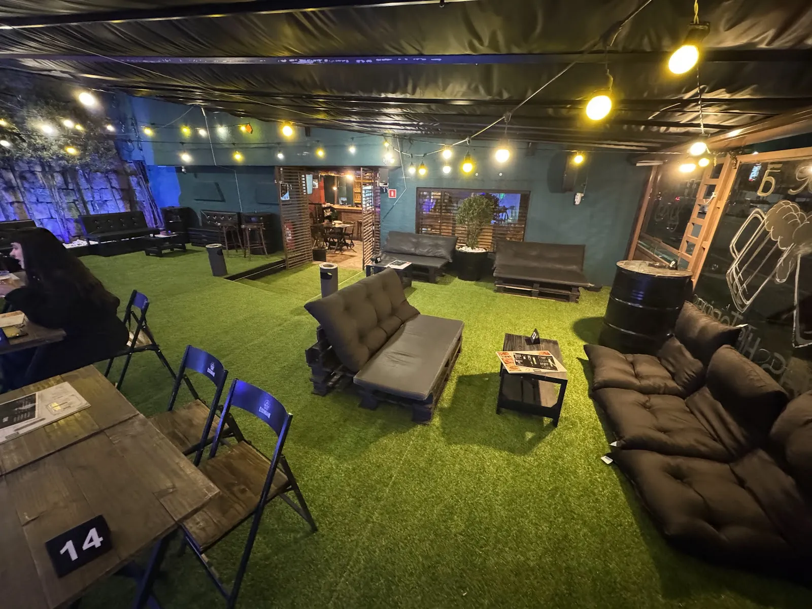 Gigg's Bar - Image 2