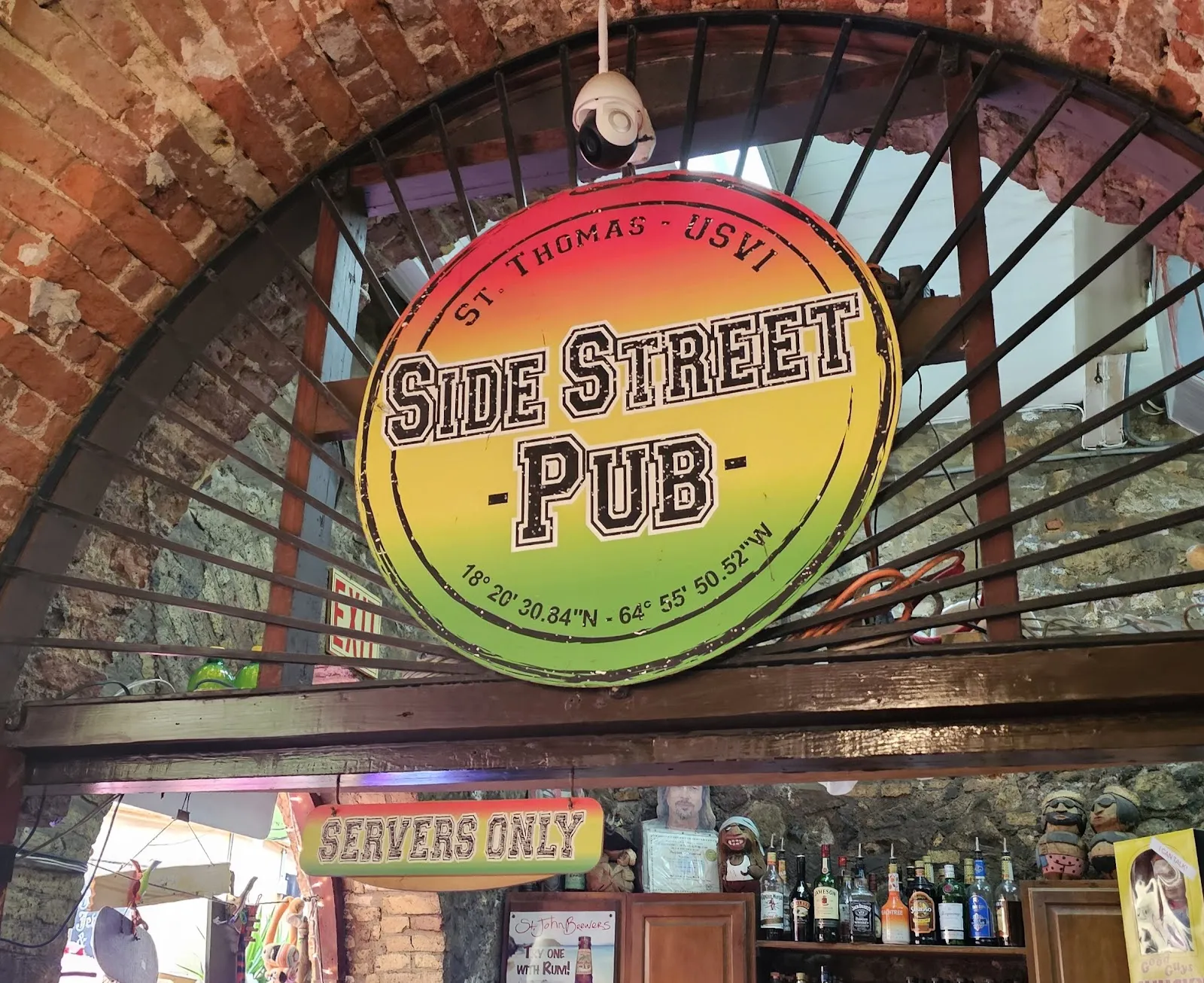 Side Street Pub - Image 3