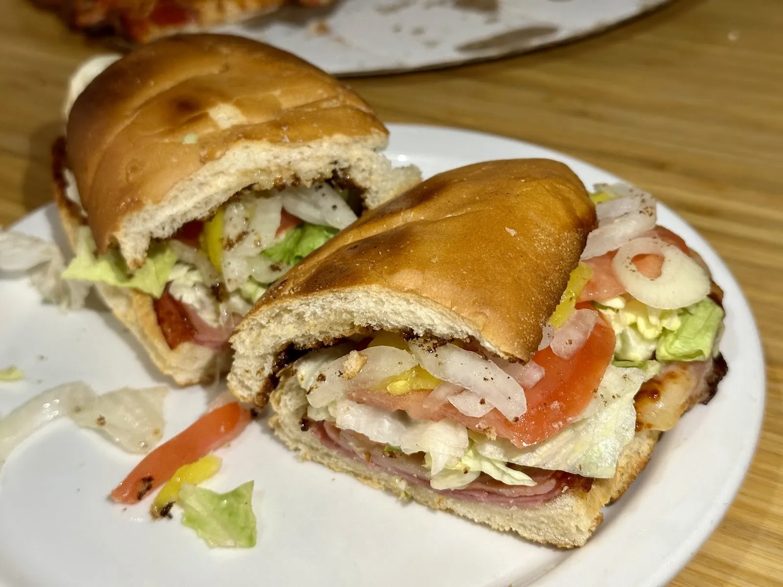 Emelio's Restaurant - Image 2