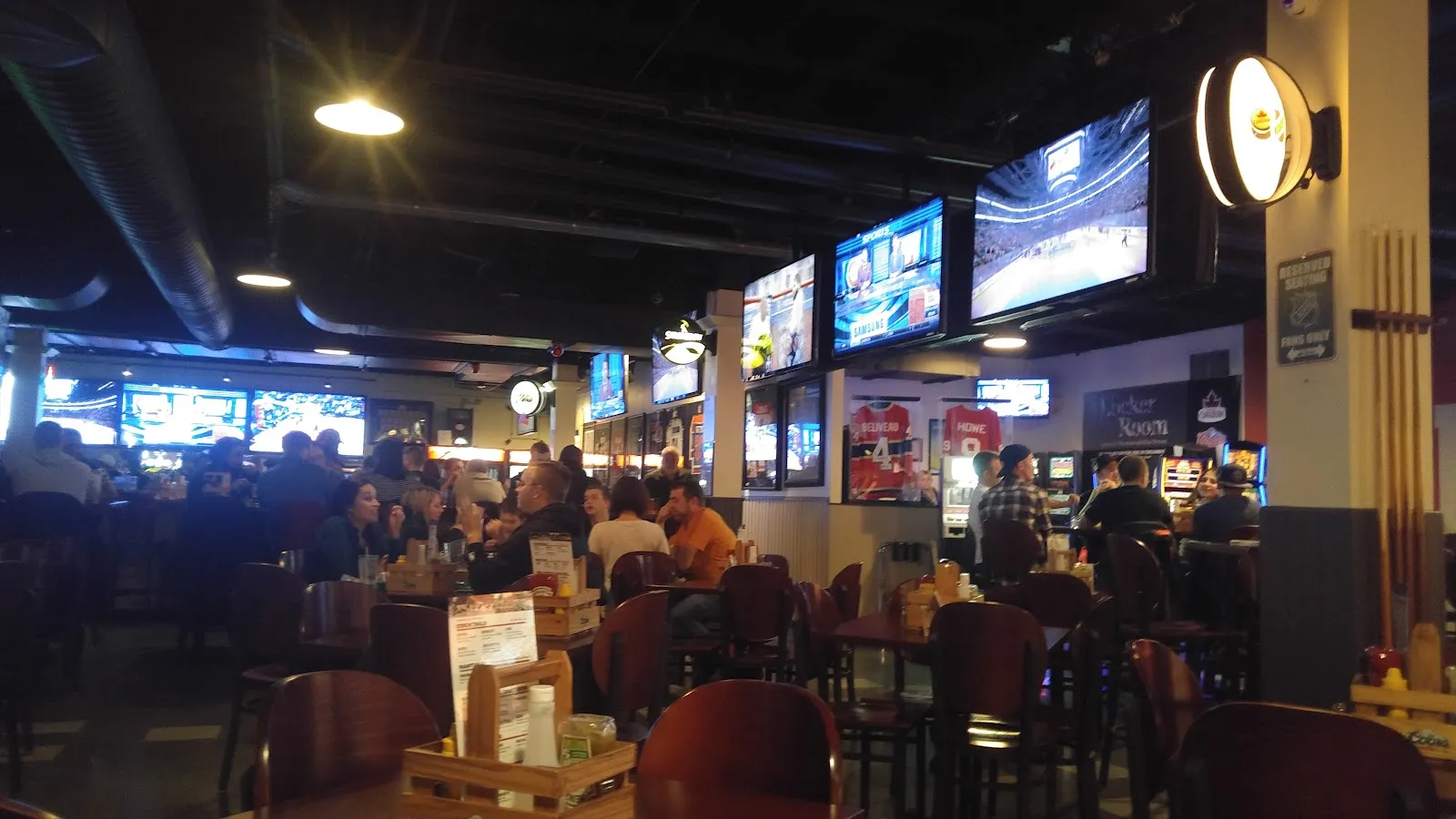 Bubba Ray’s Sports Bar - Halifax