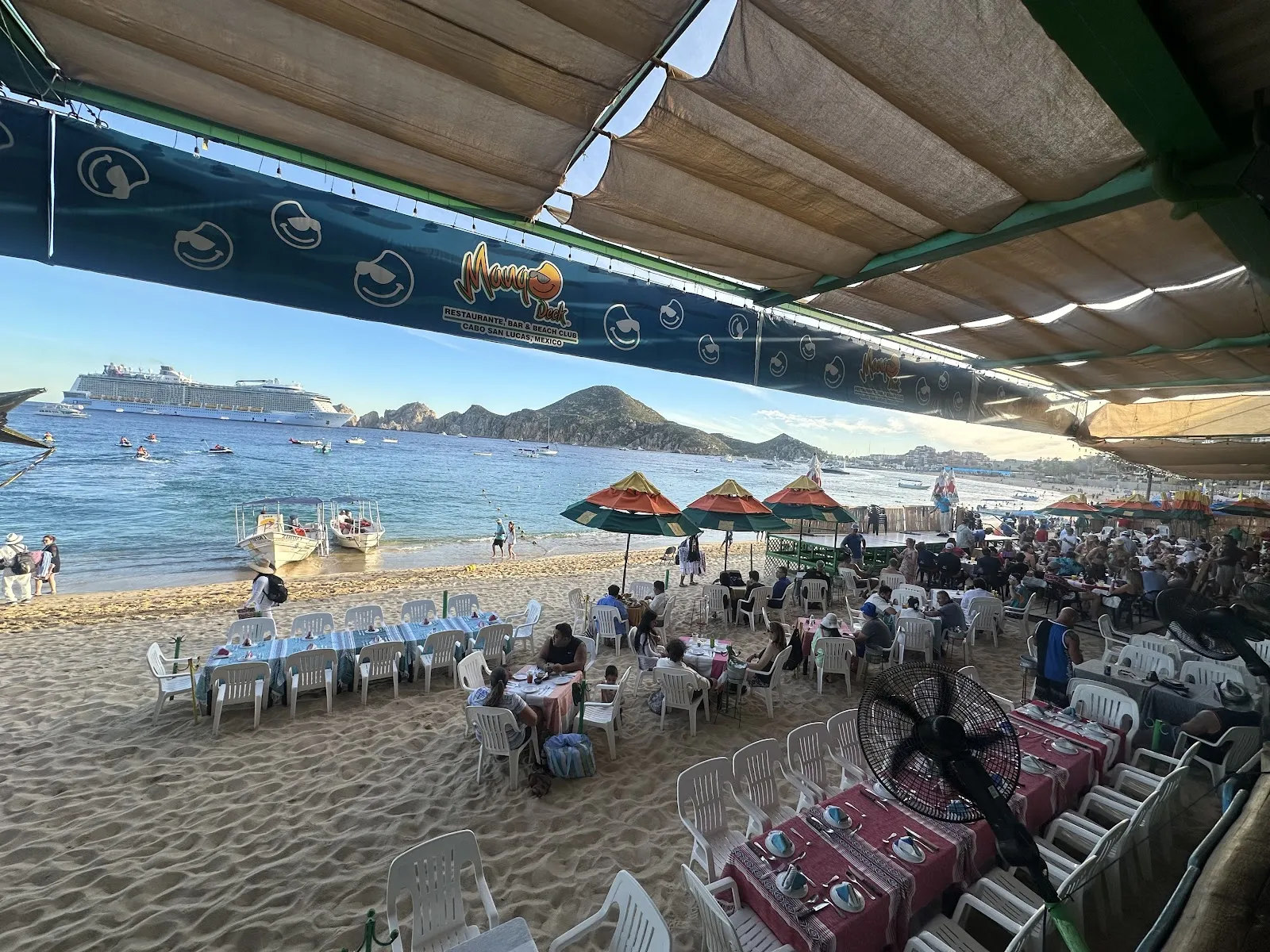 Mango Deck Beach Club - Image 4