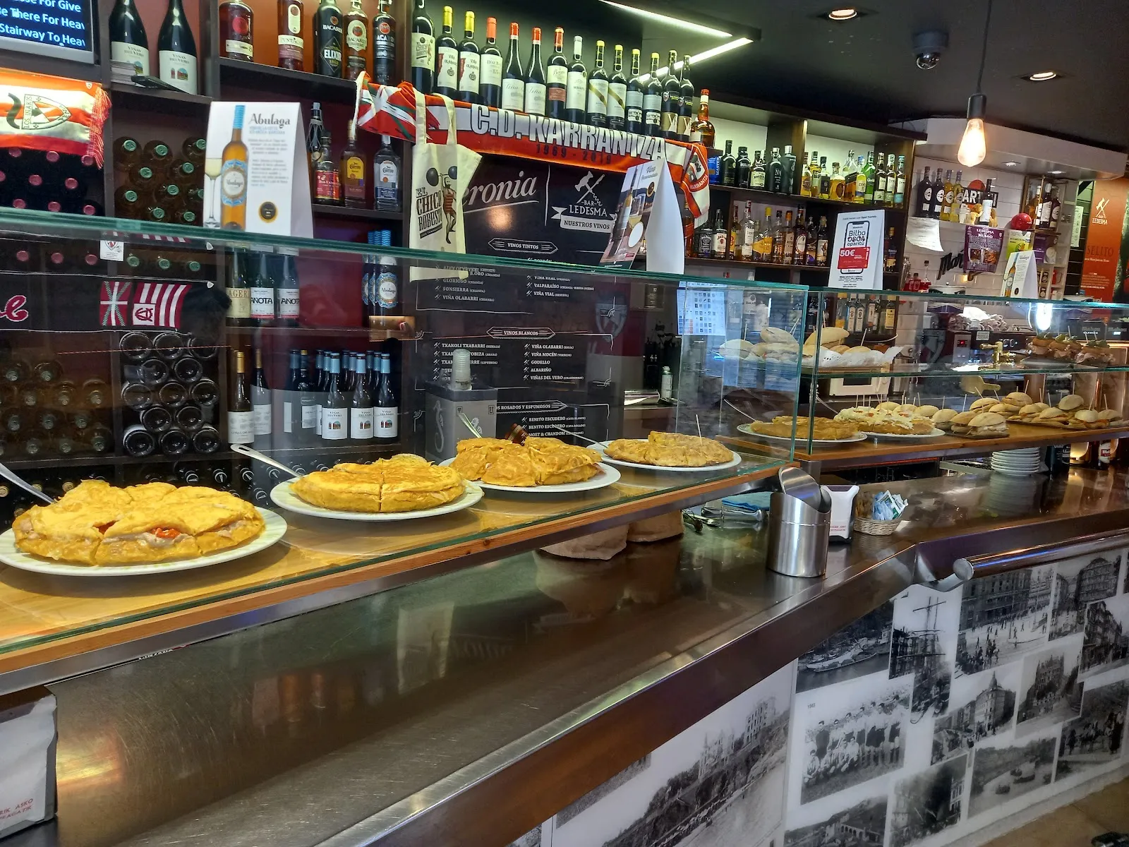 Ledesma taberna - Image 3