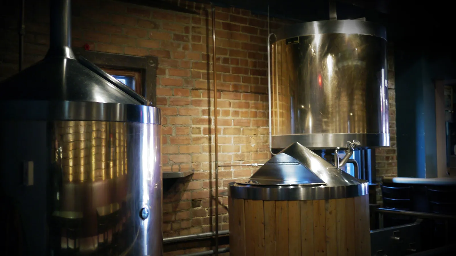 Brutopia Brewpub - Image 2