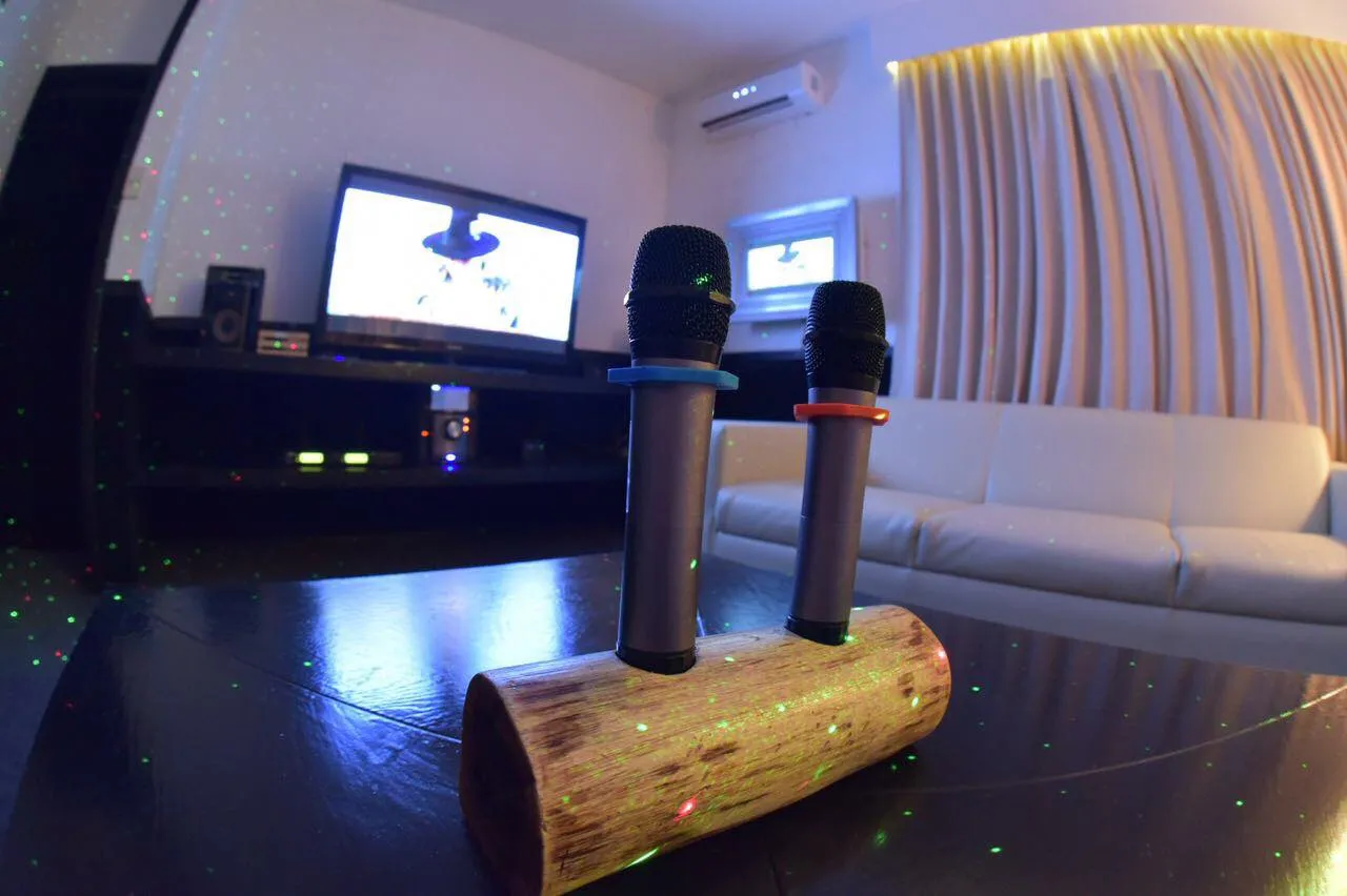 CLUB SOCIAL KARAOKE BOX - Image 4
