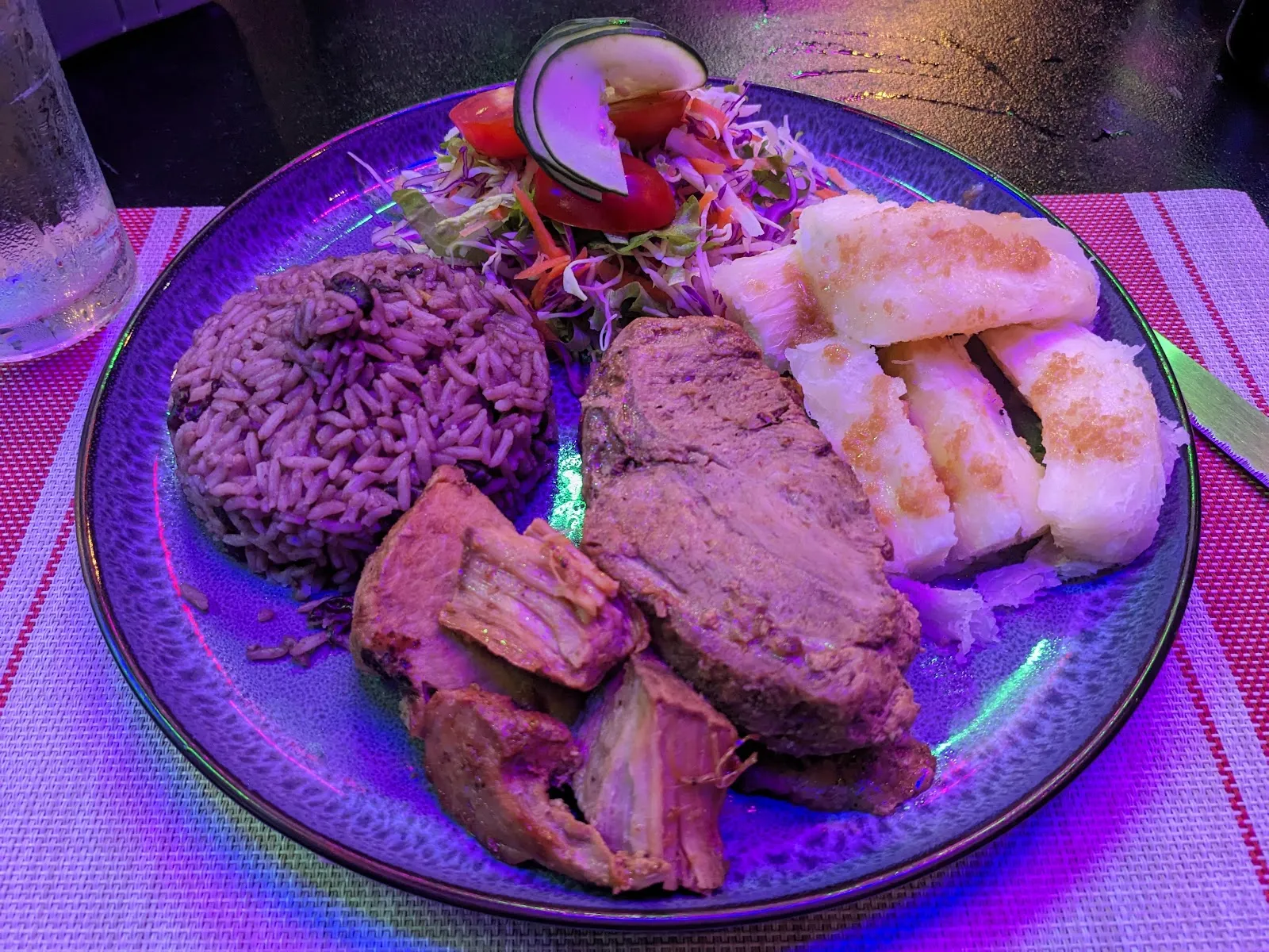 Estoy Asao Wood Roast and Cuban Food - Image 3