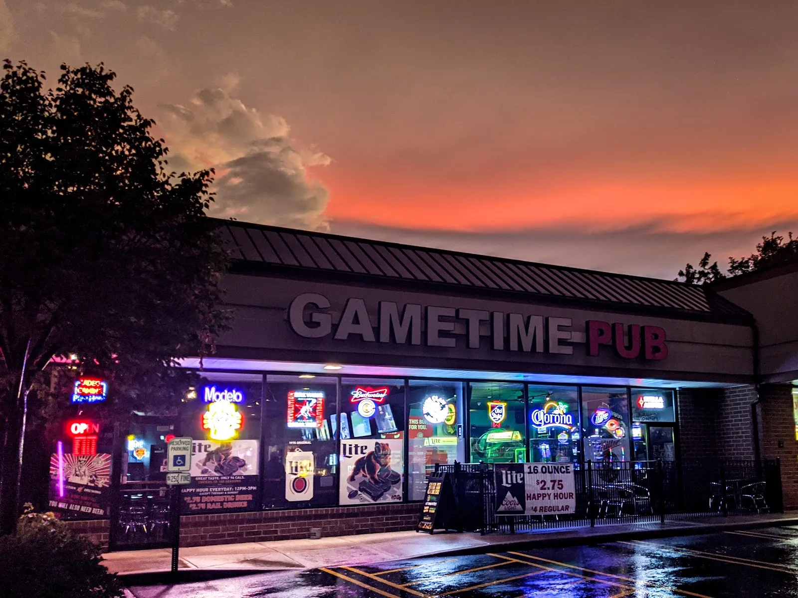 Gametime Pub - Image 3