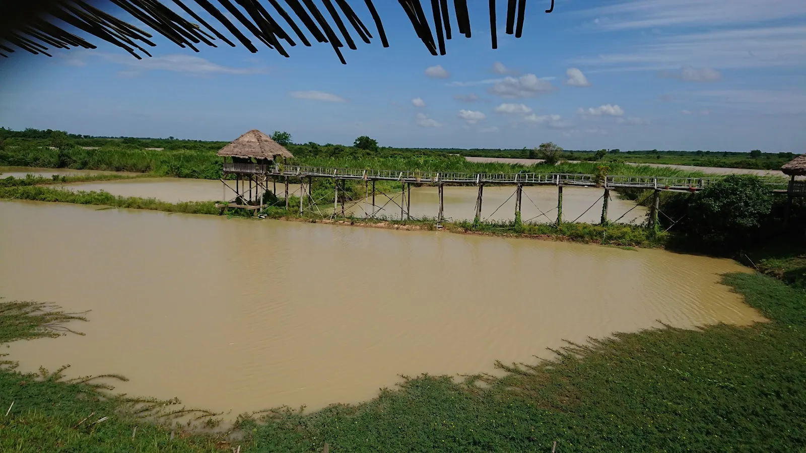 Bar Oz Riverside Guesthouse - Image 2