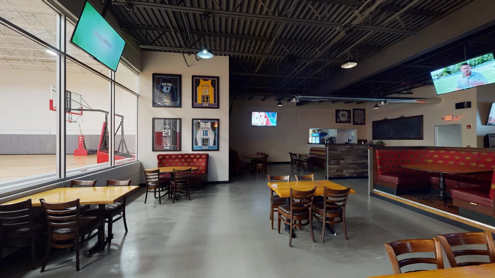 Game On Bar and Grill - Image 3