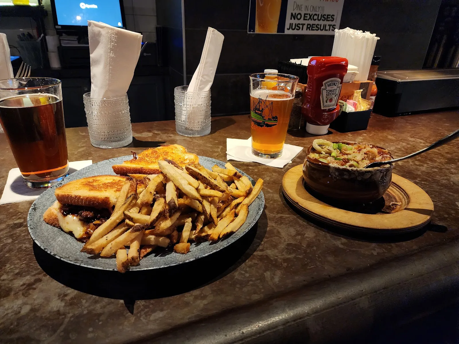 Forbes Tavern - Image 2