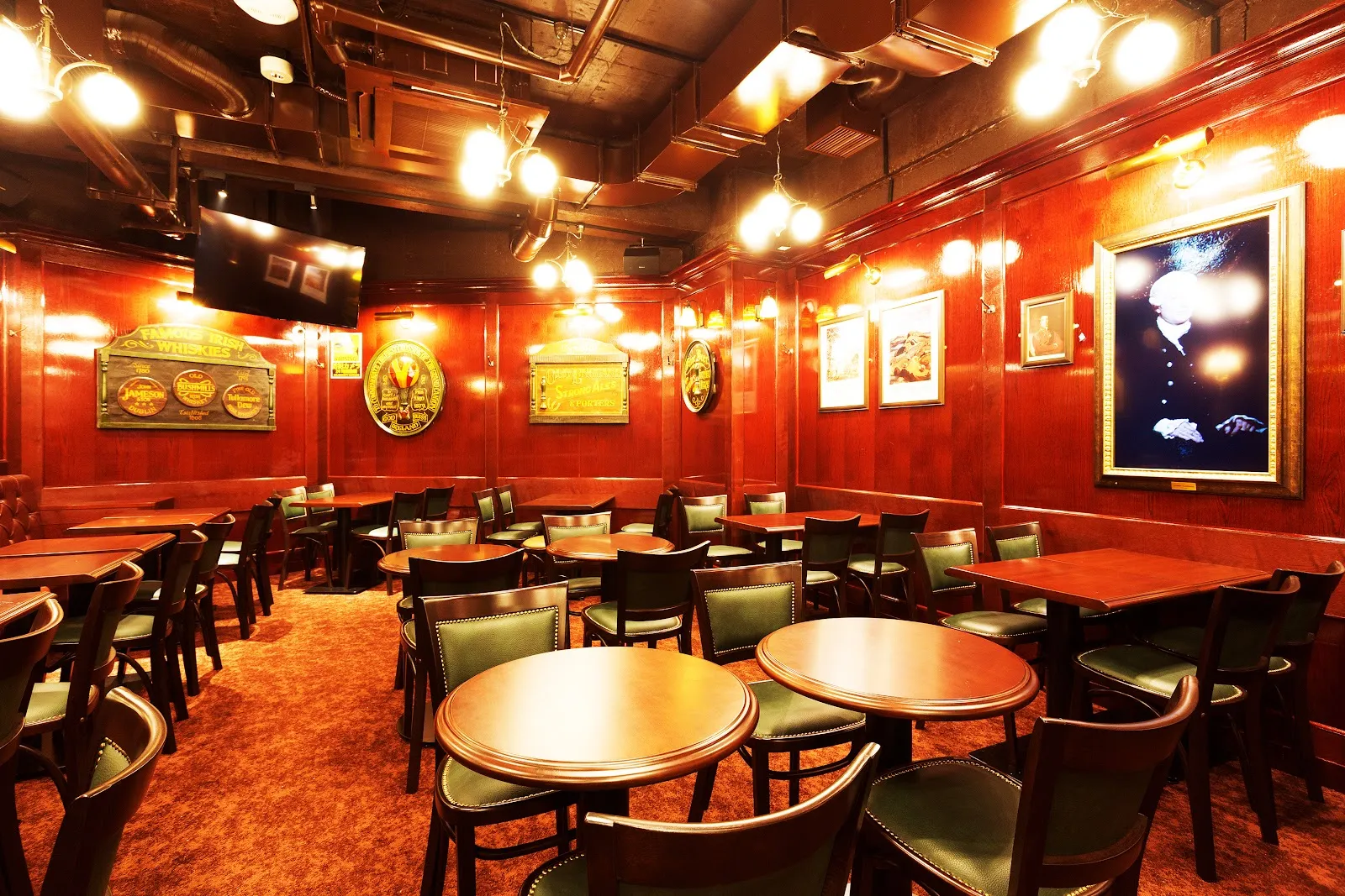 HUB Seibu Shinjuku Ekimae - Image 3