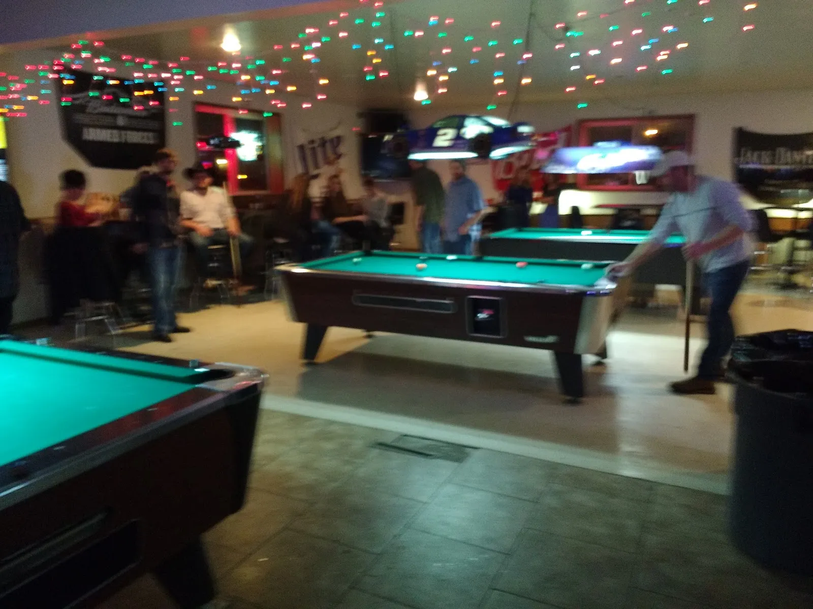Jim's Bar logo