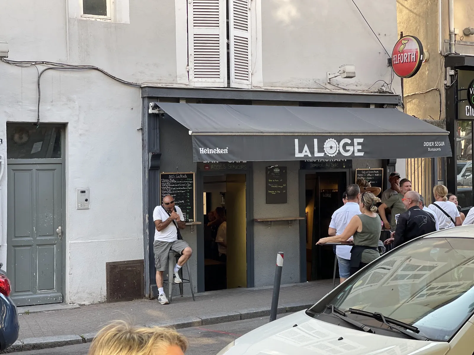 La Loge - Bar Café Restaurant - Image 2