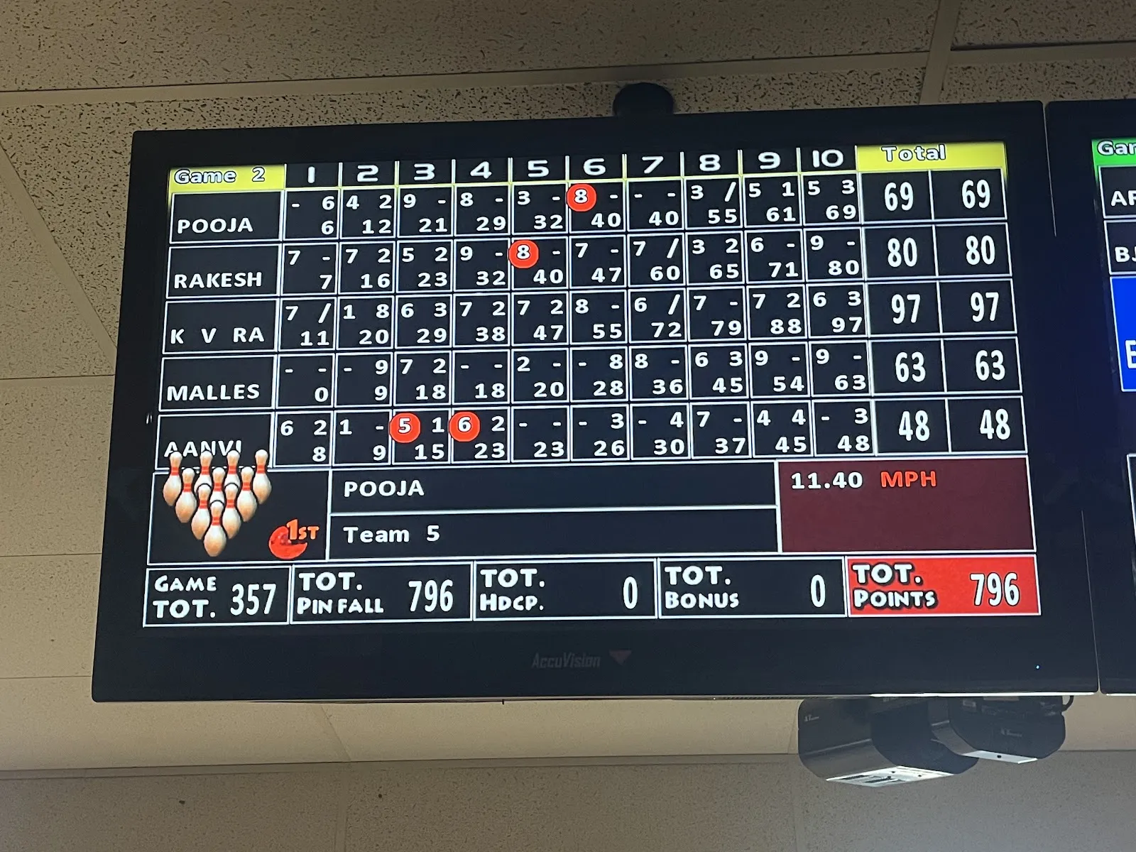 AMF University Lanes - Image 4