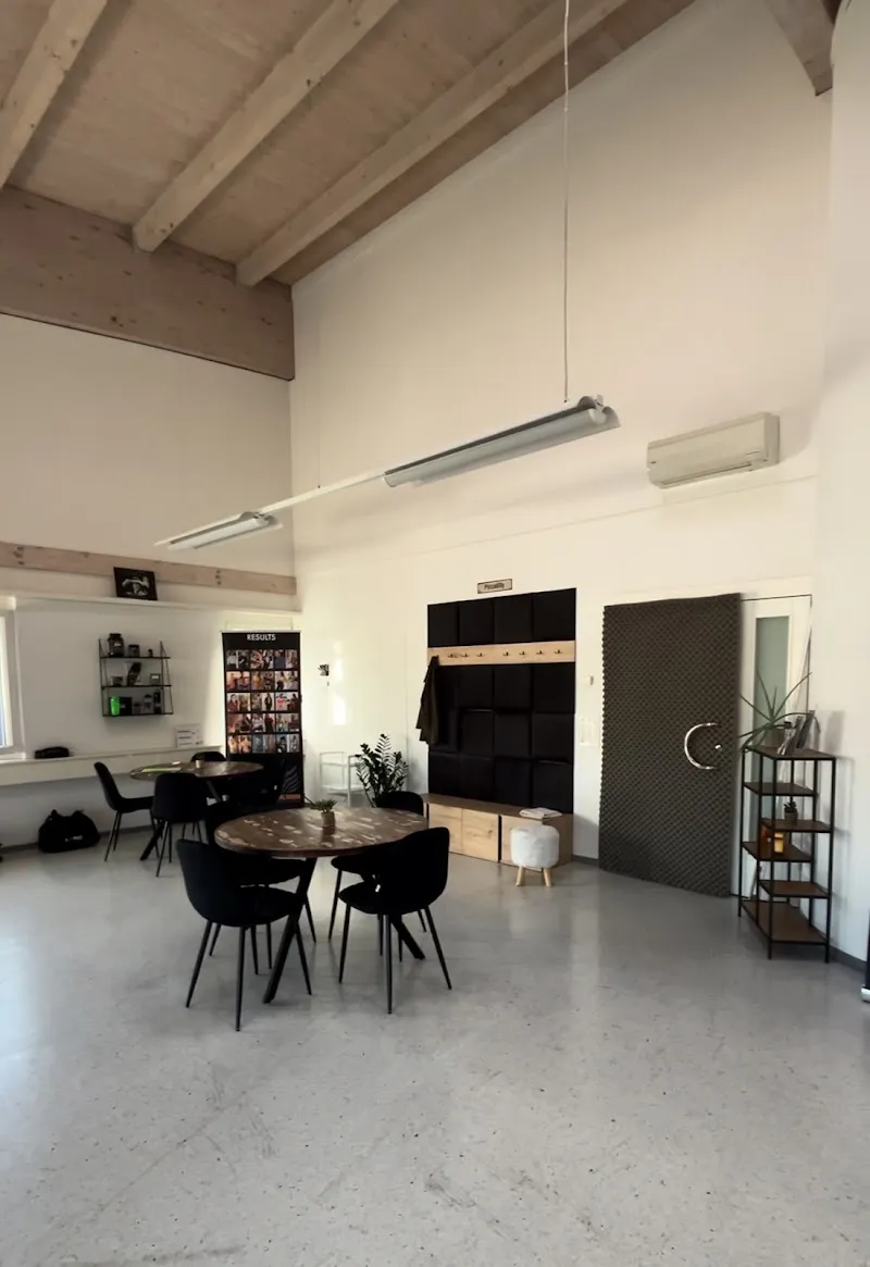 Gallery 2