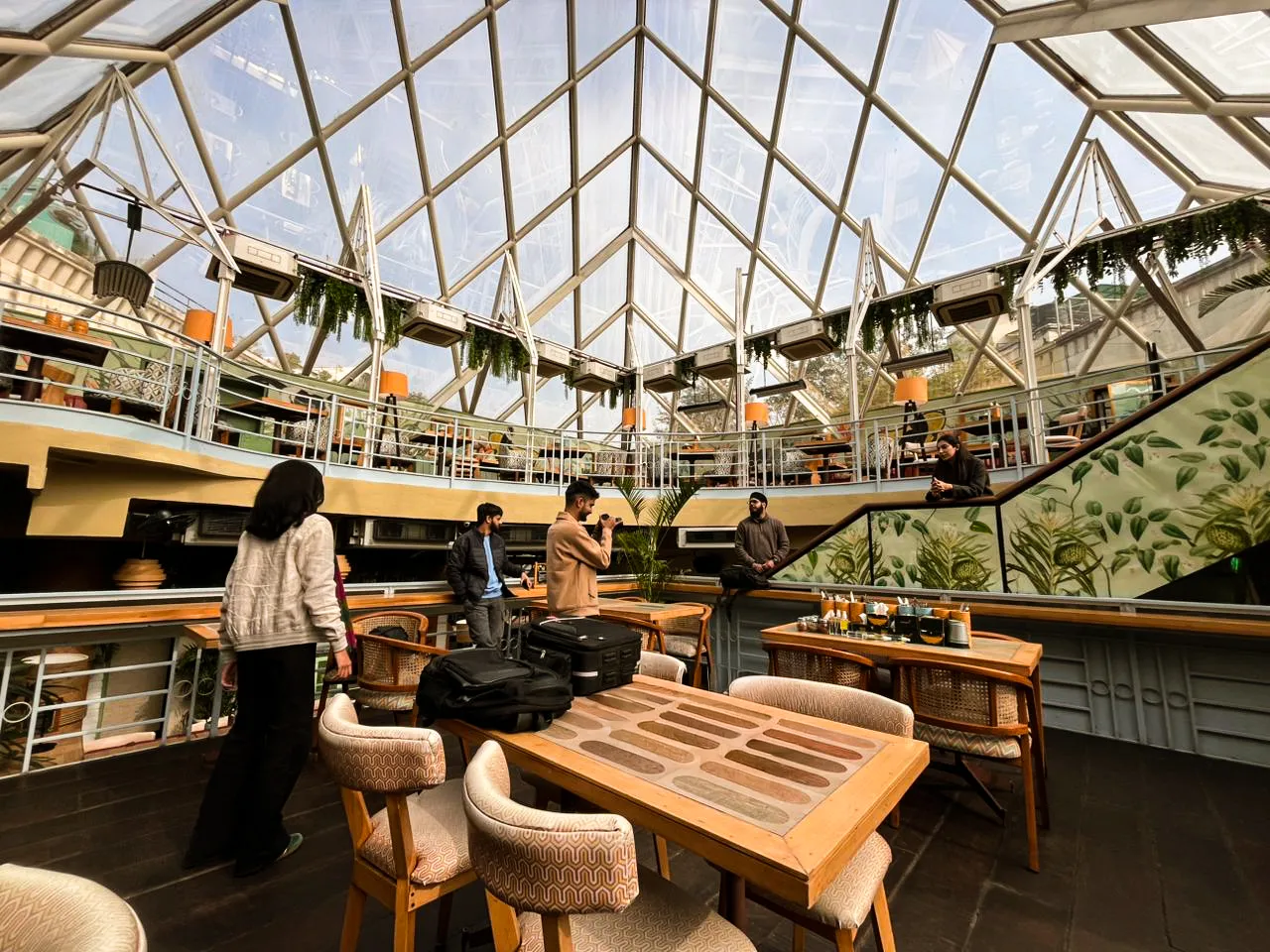 Monkey Bar - Image 4